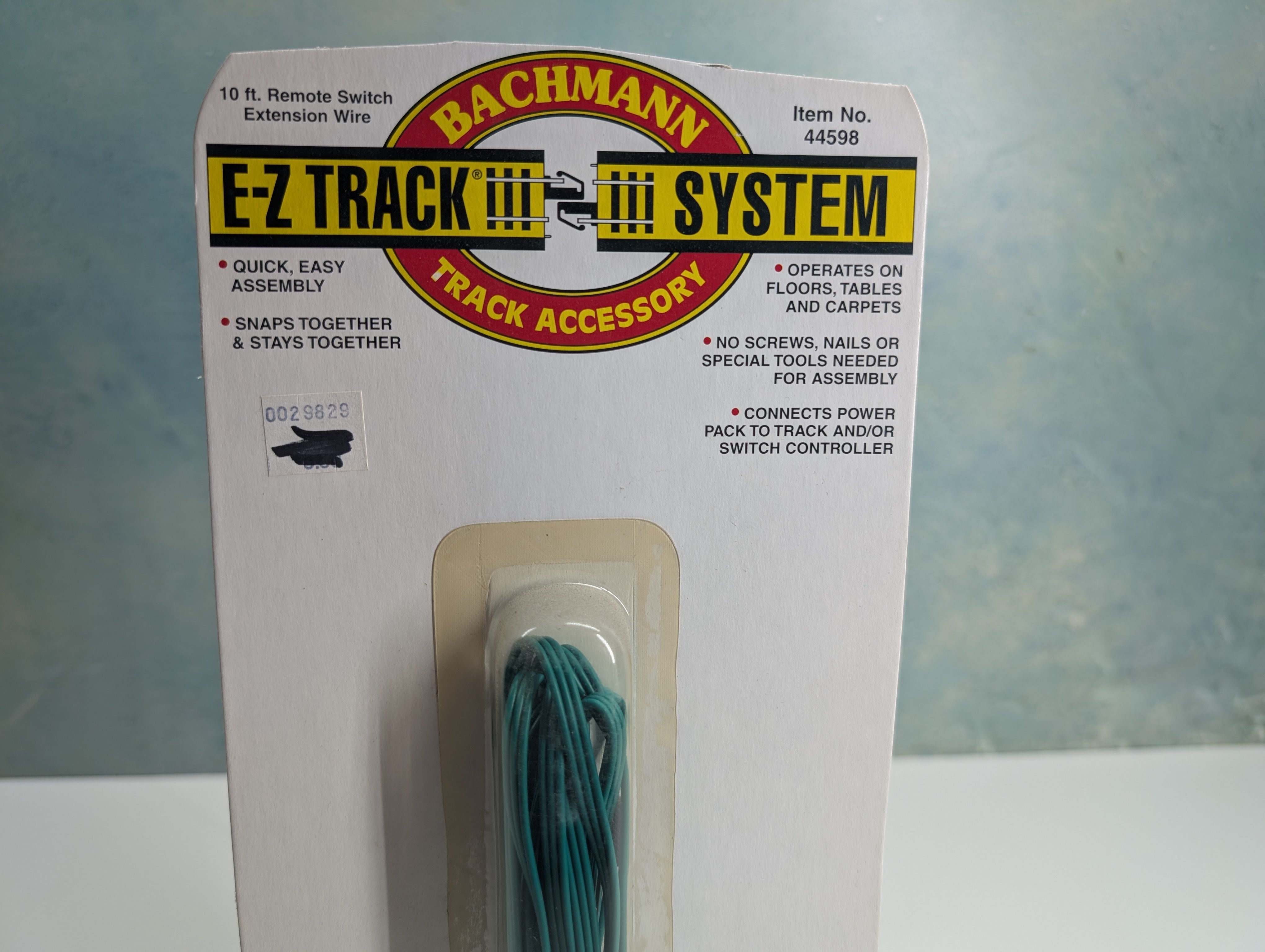 Bachmann 44598 Multi Scale Plug In 10' Remote Switch Extension Wire (Green)