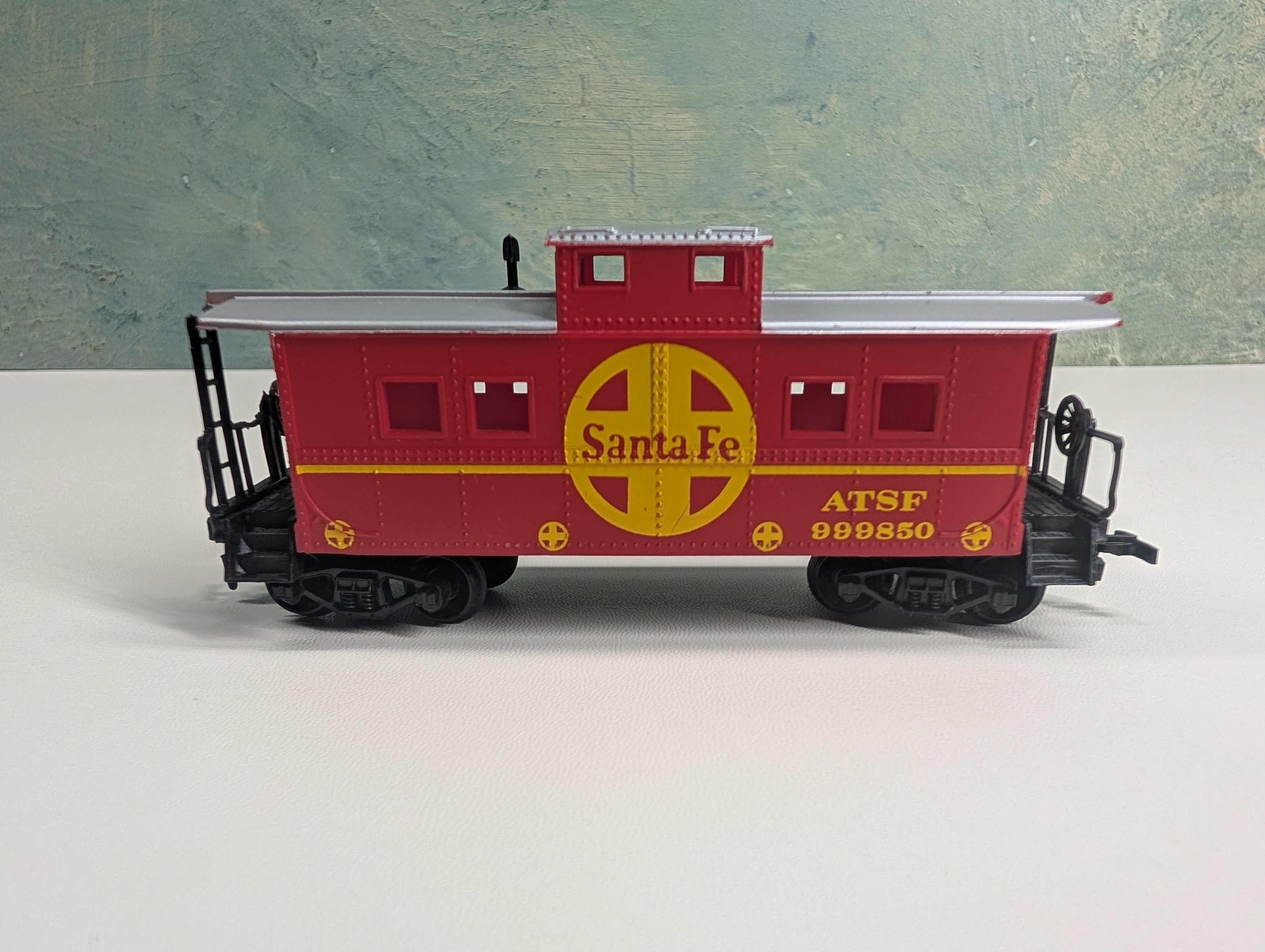 USED Life-Like HO Scale Caboose Santa Fe ATSF #999850