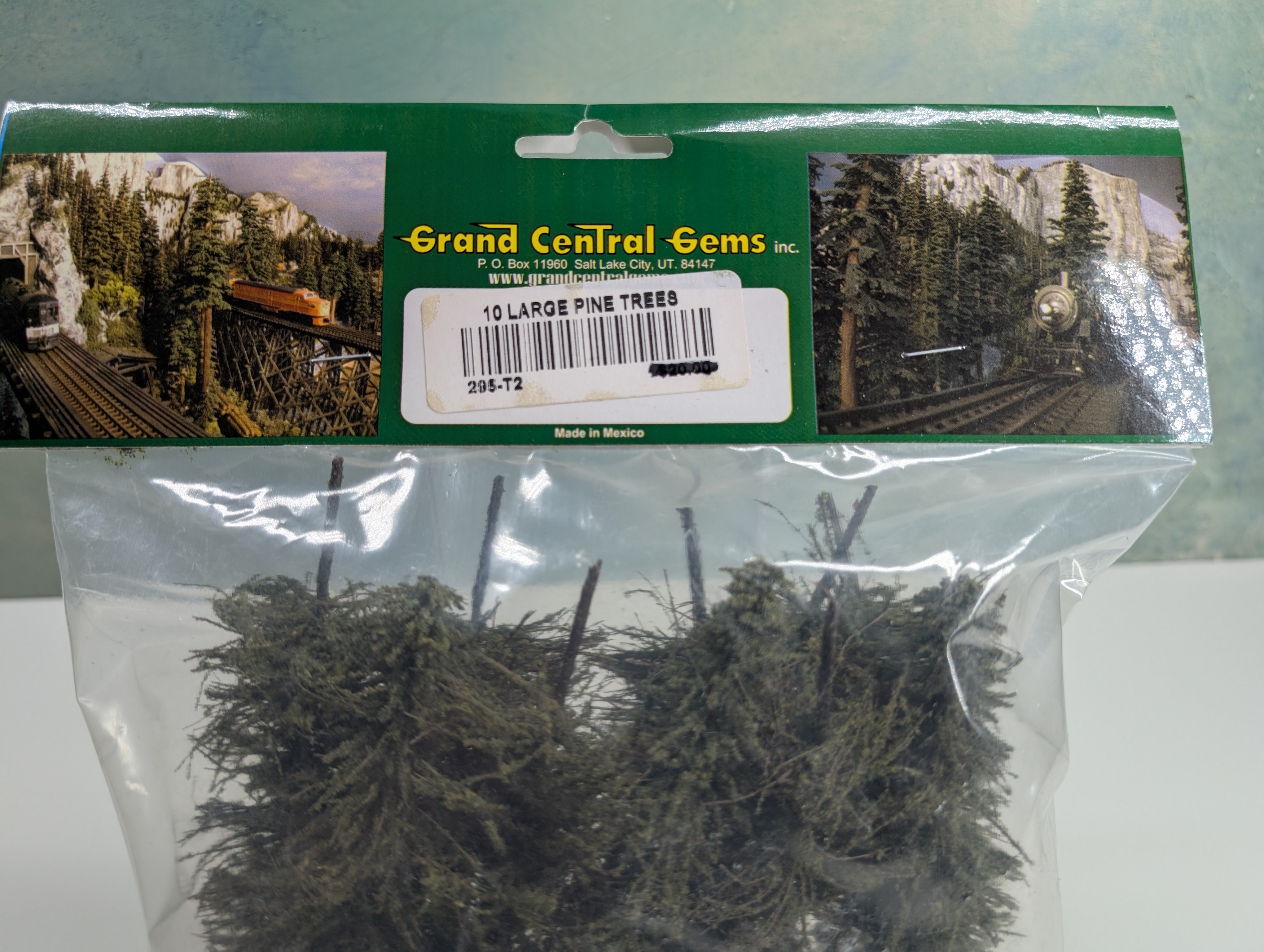 Grand Central Gems 295-T2 Multi Scale 10 Large Pine Trees