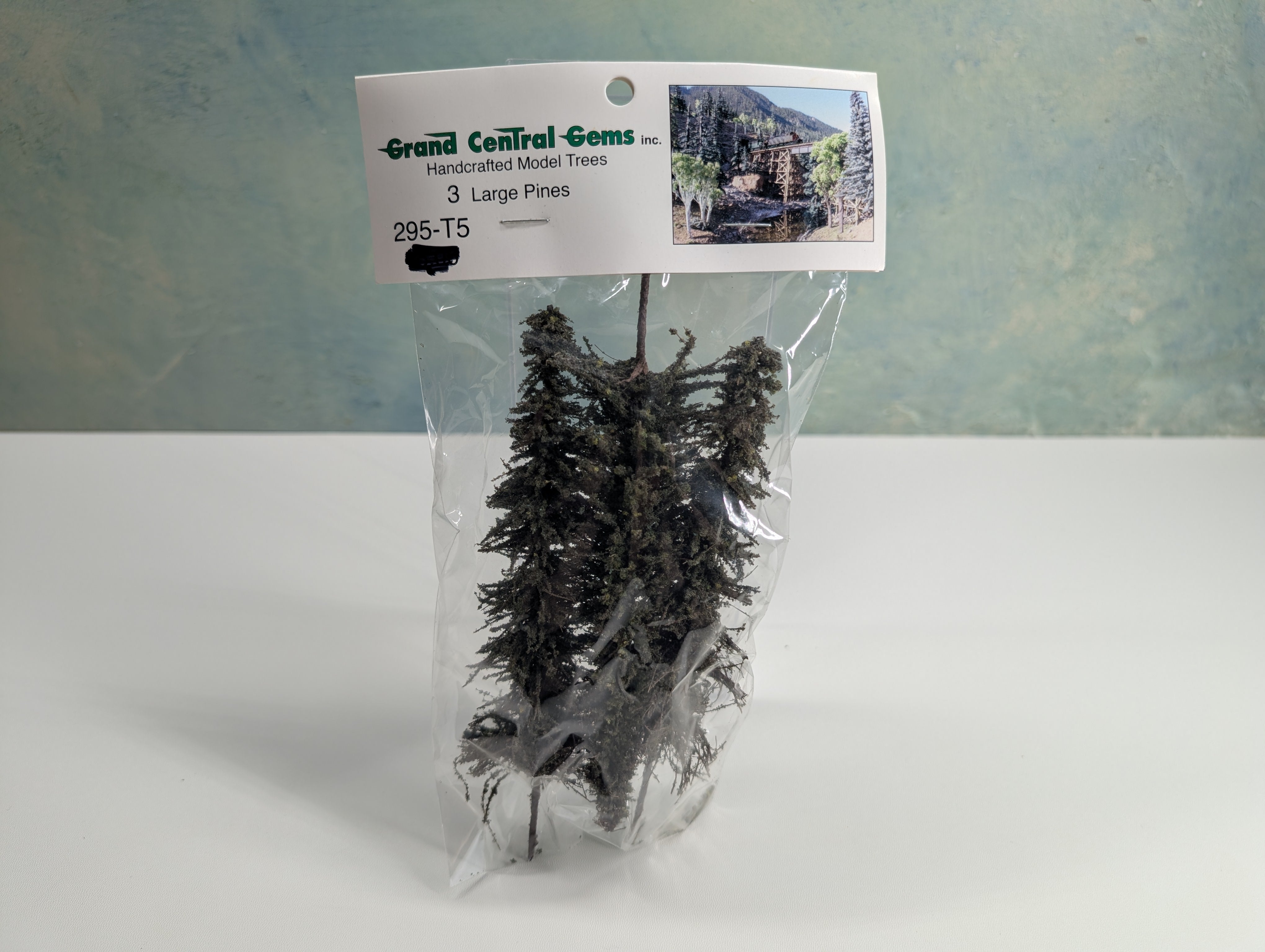 Grand Central Gems 295-T5 Multi Scale 3 Large Pine Trees