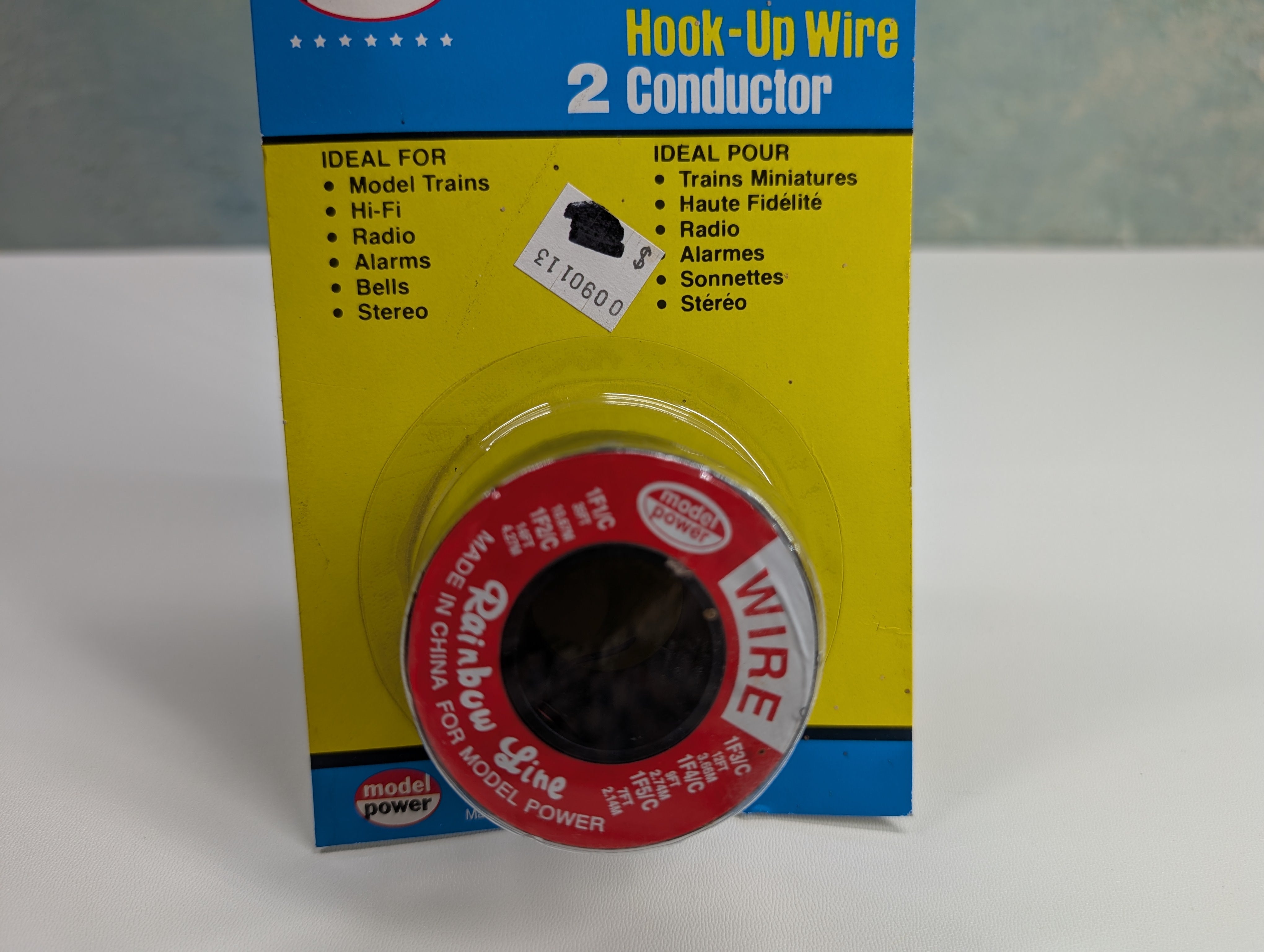 Model Power 2302 Multi Scale 2 Conductor Hook-Up Wire for Model Trains