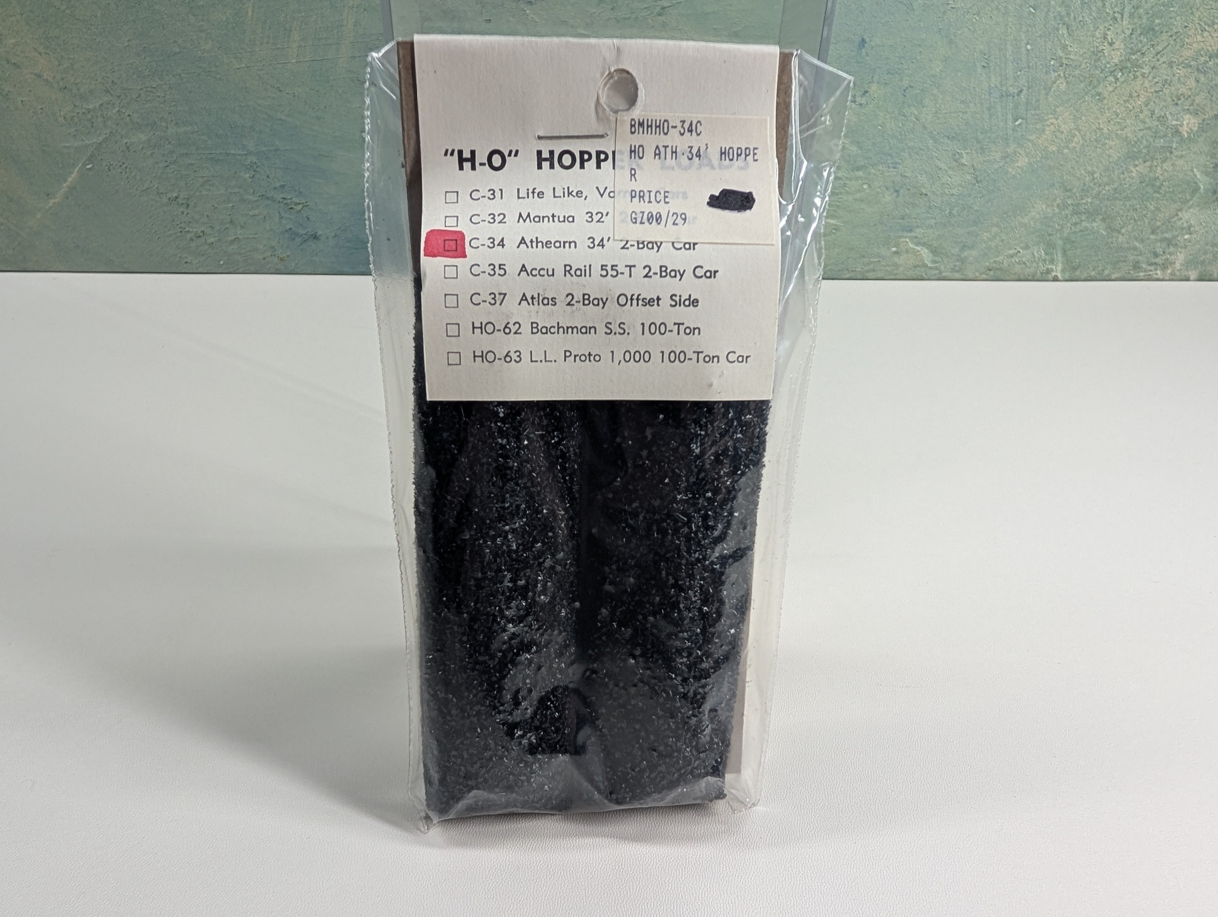 Blue Mountain Hobbies C-34 HO Scale Athearn 34' 2Bay Hopper Coal Loads (2 pcs)