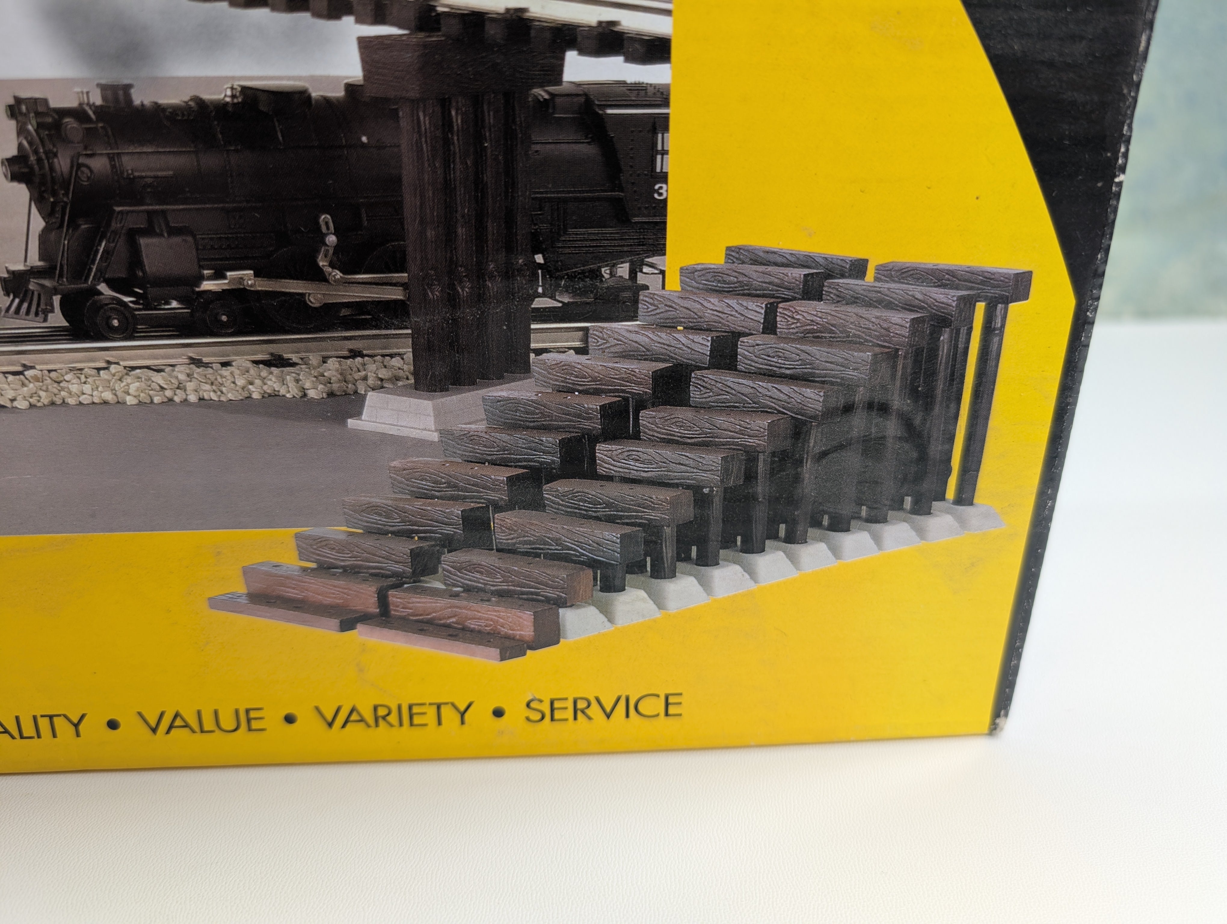 K-Line K-41811 O Graduated Trestle Set (26 pcs)