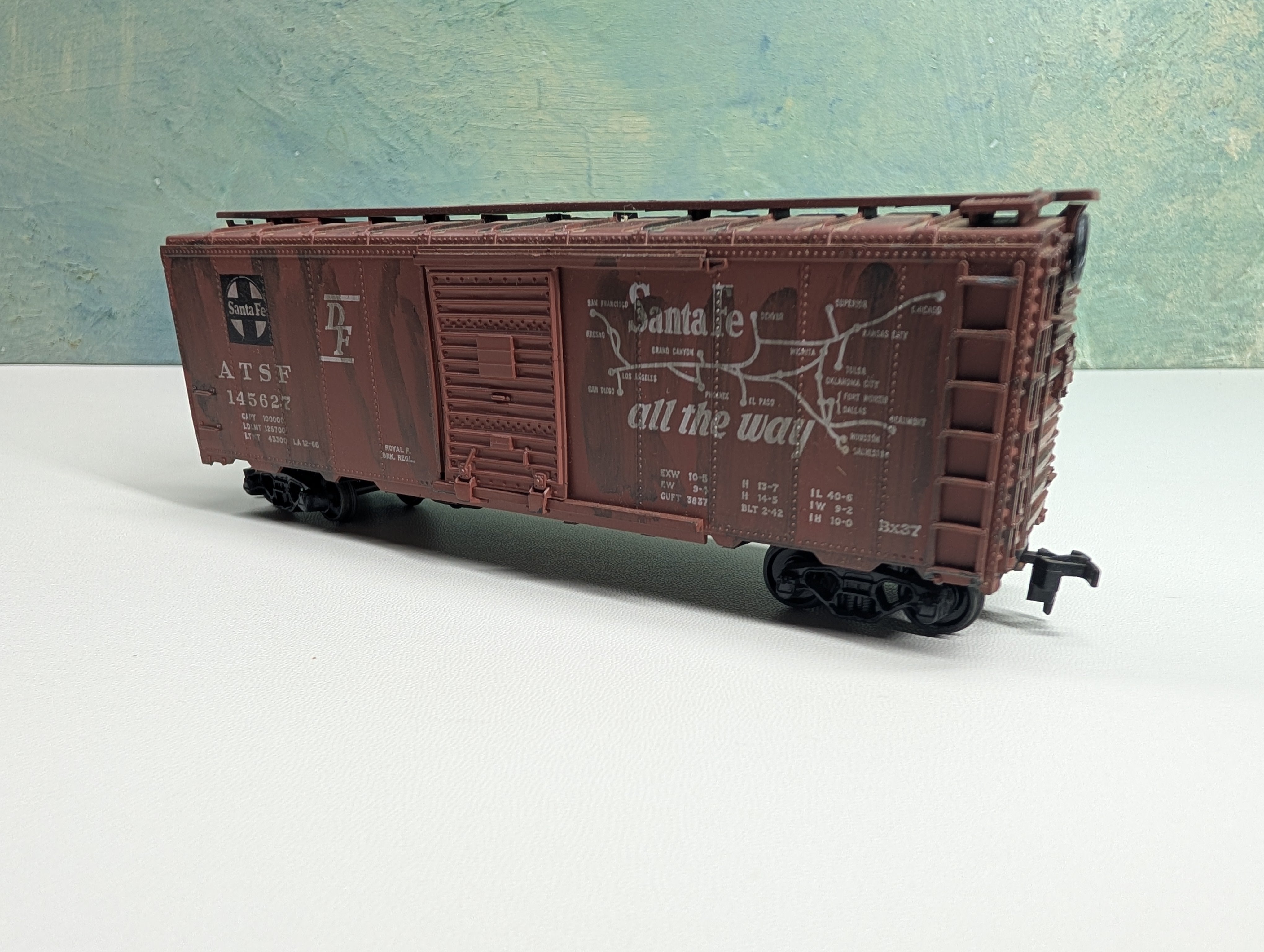 USED Athearn HO Scale 40' Box Car Santa Fe ATSF #145627 Weathered