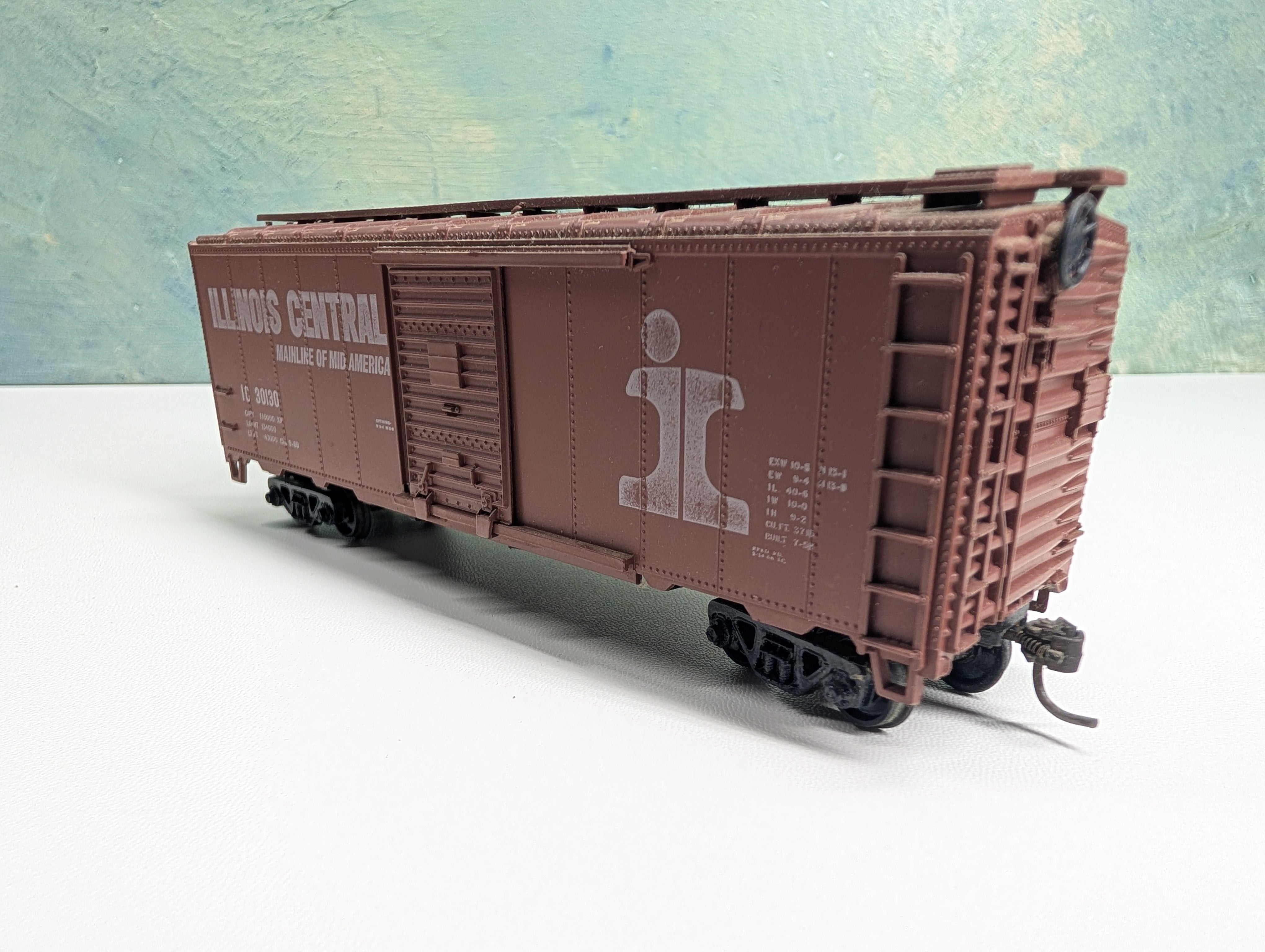 USED Athearn HO Scale 40' Box Car Illinois Central IC #30103