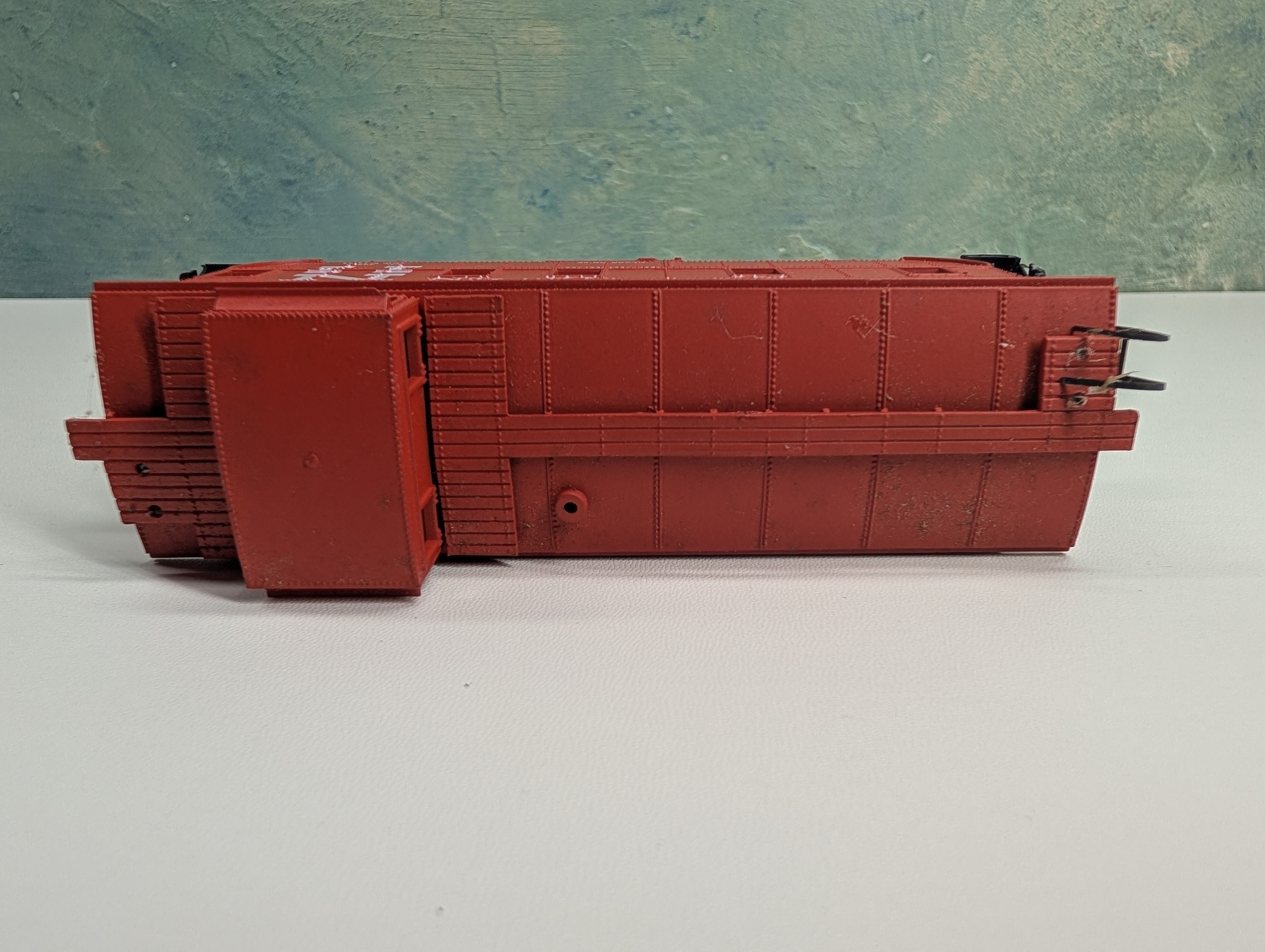 USED Athearn HO Scale Caboose New Haven NH #C-626