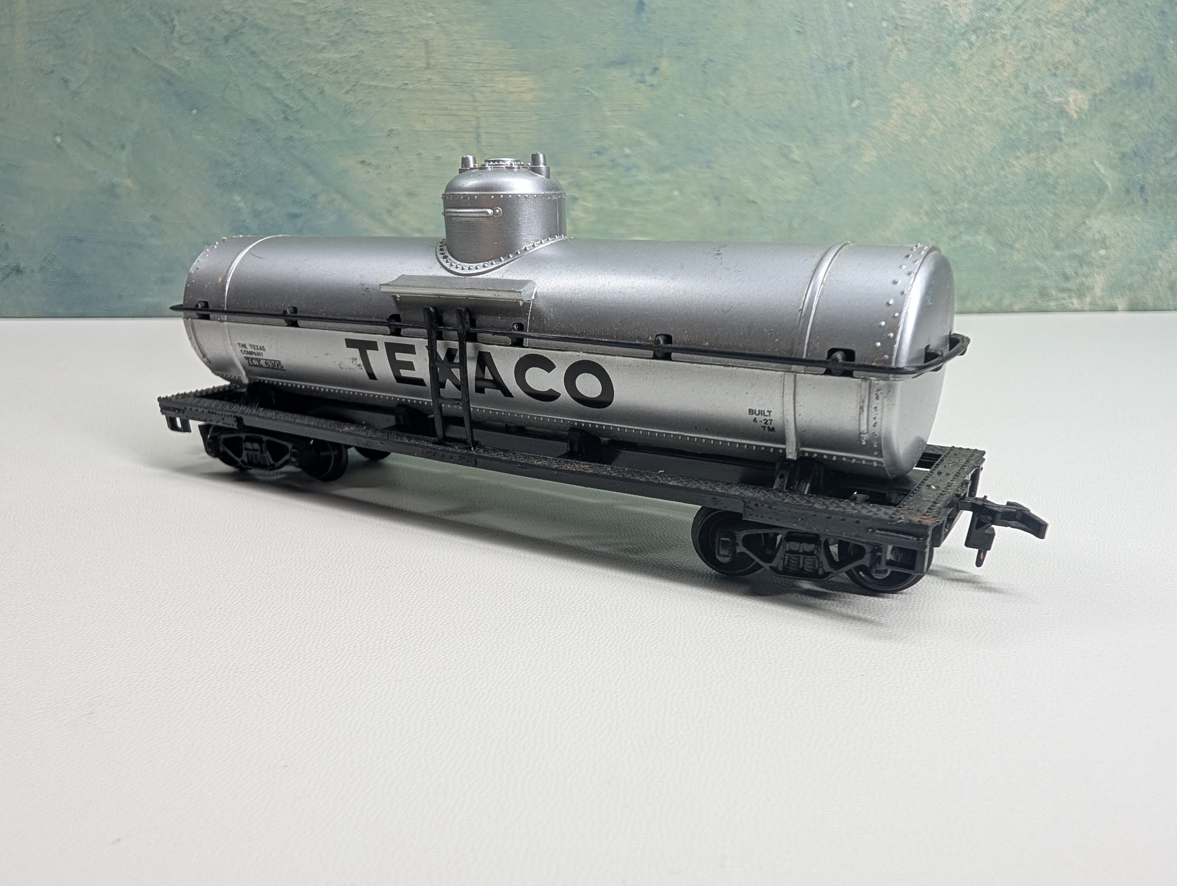 USED Model Power HO Scale Single Dome Tank Car Texaco TCX #6305