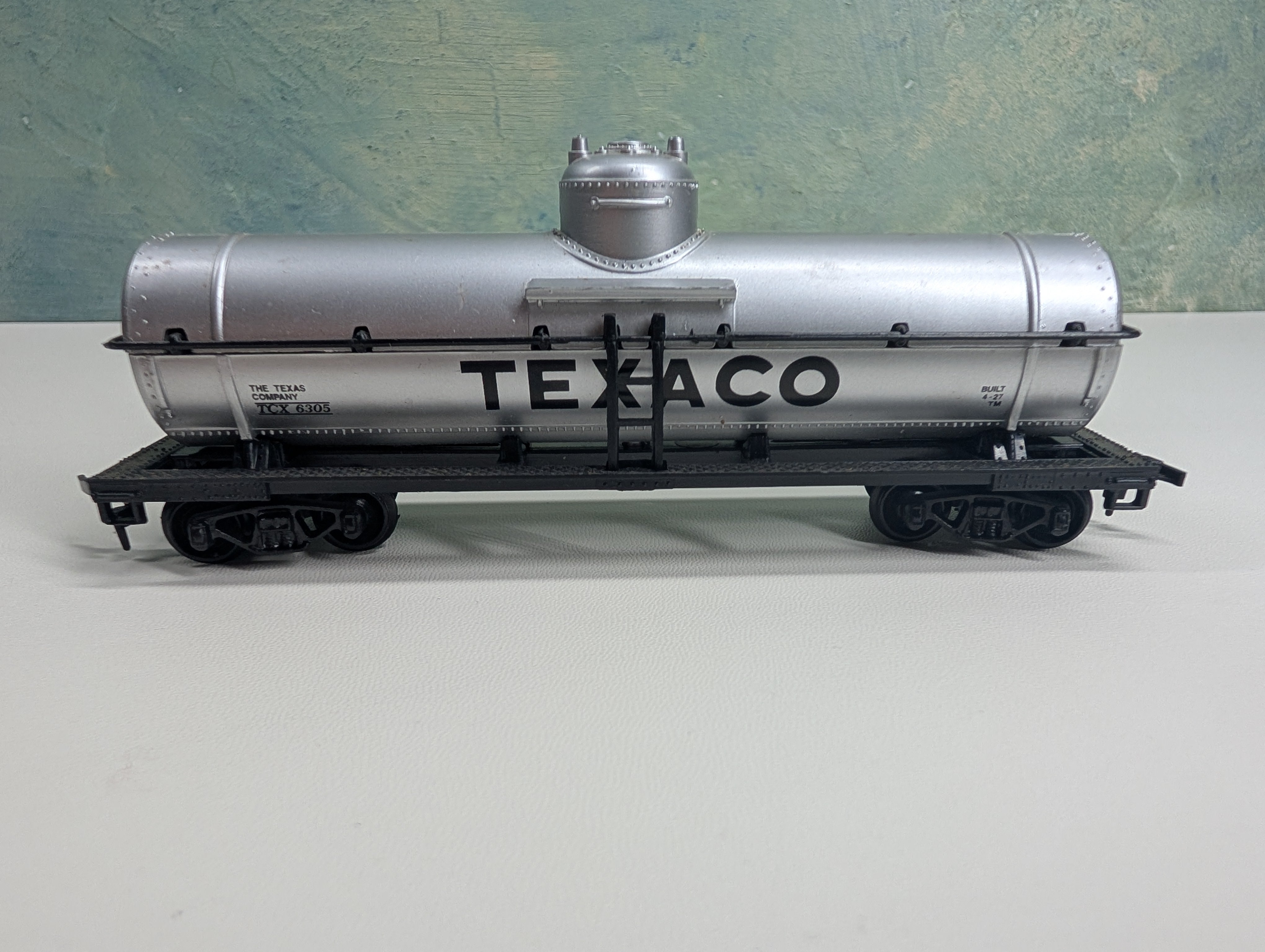 USED Model Power HO Scale Single Dome Tank Car Texaco TCX #6305
