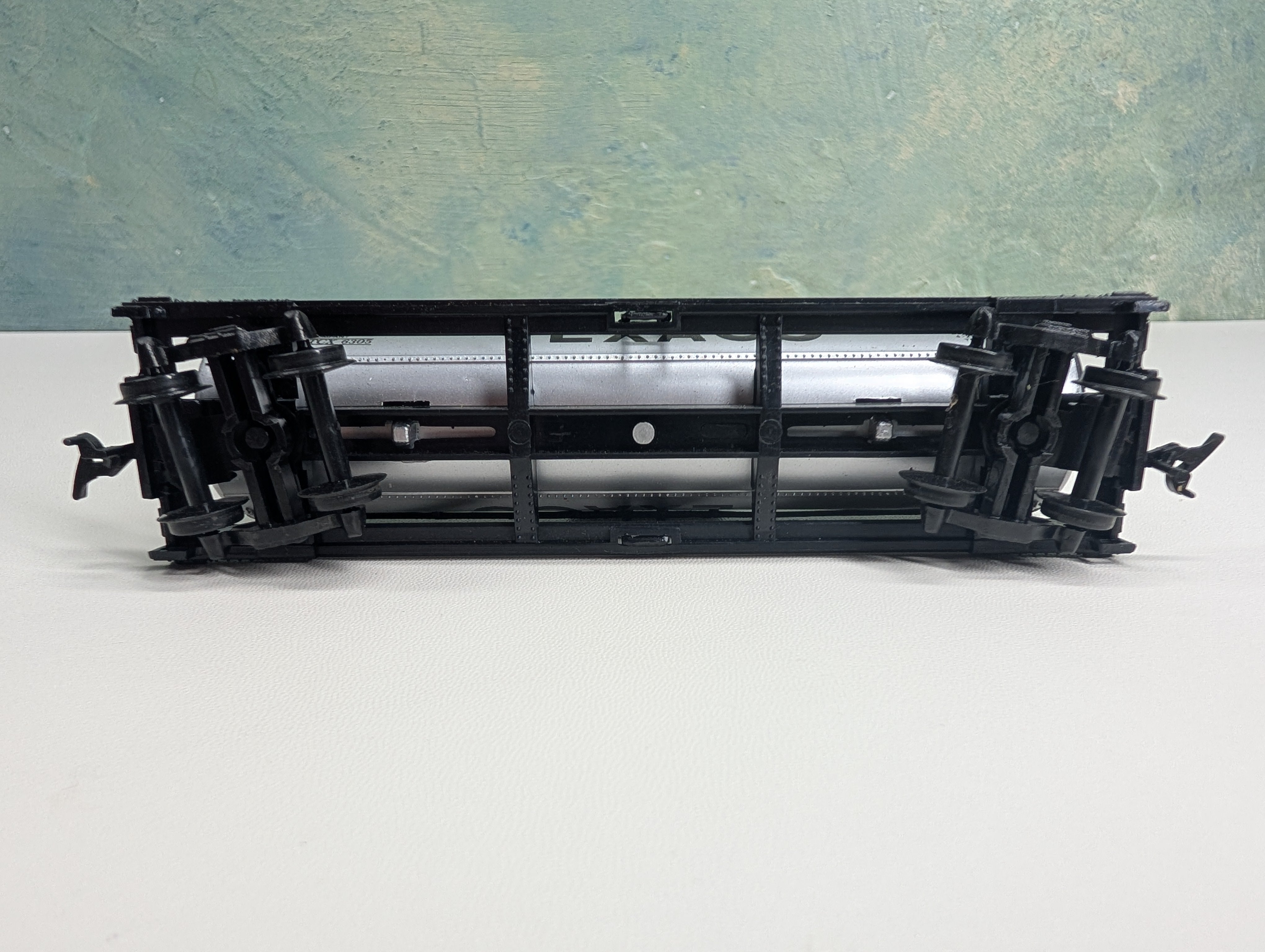 USED Model Power HO Scale Single Dome Tank Car Texaco TCX #6305