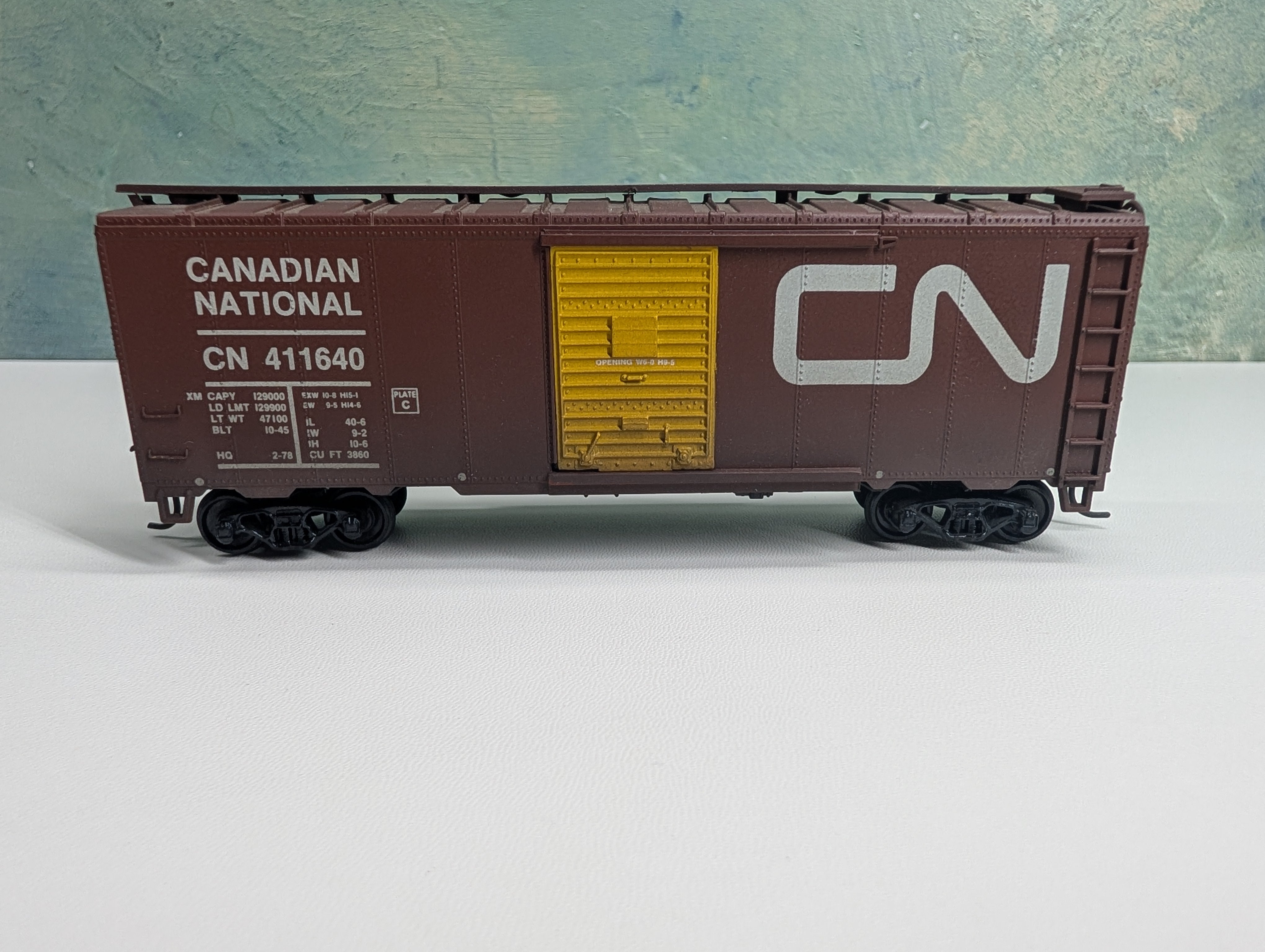 USED Athearn HO Scale 40' Box Car Canadian National CN #411640 Weathered