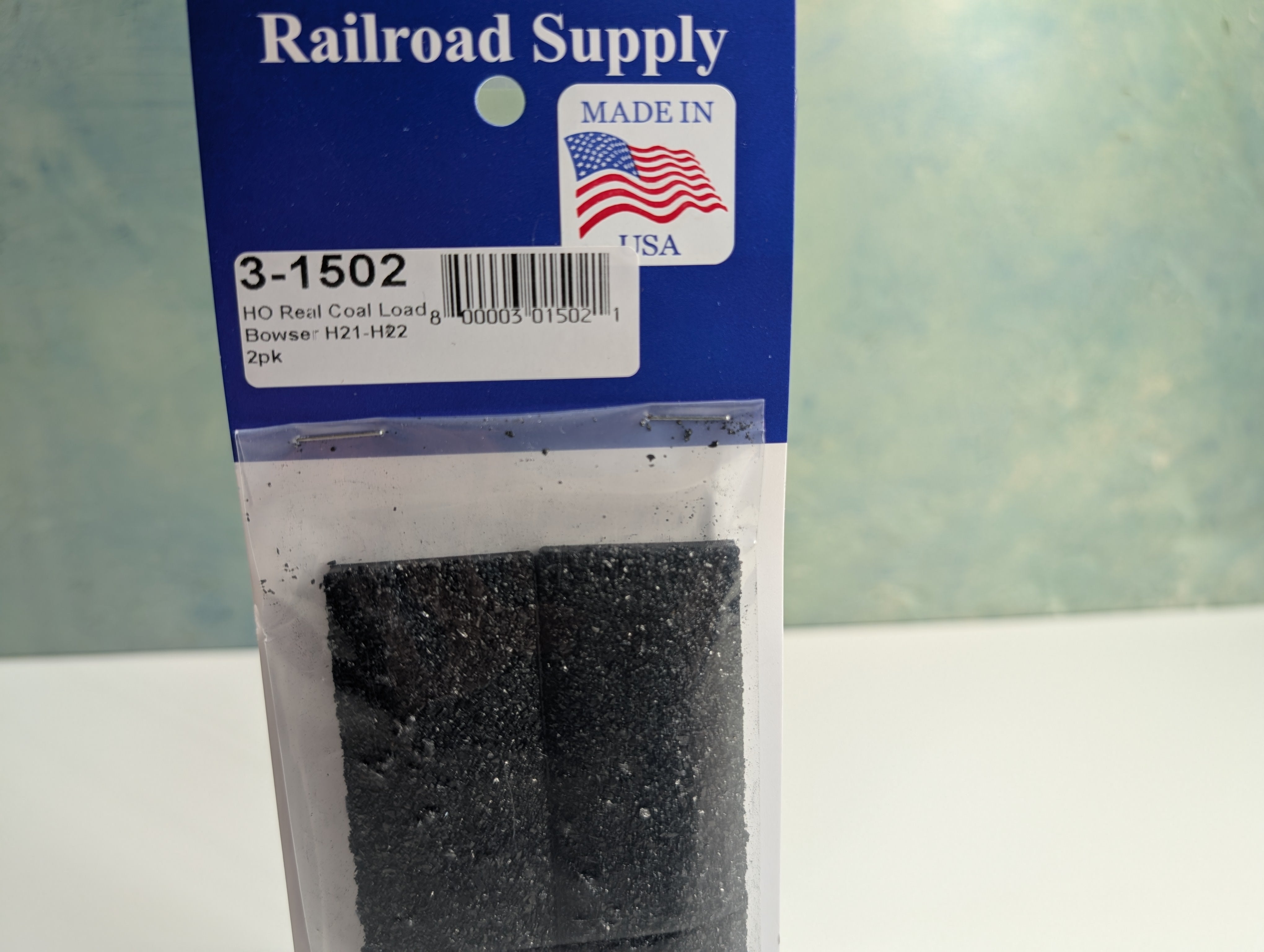 Bowser 31502 HO Scale English Coal Load for Bowser H-21, H22 Hopper (2 pcs)