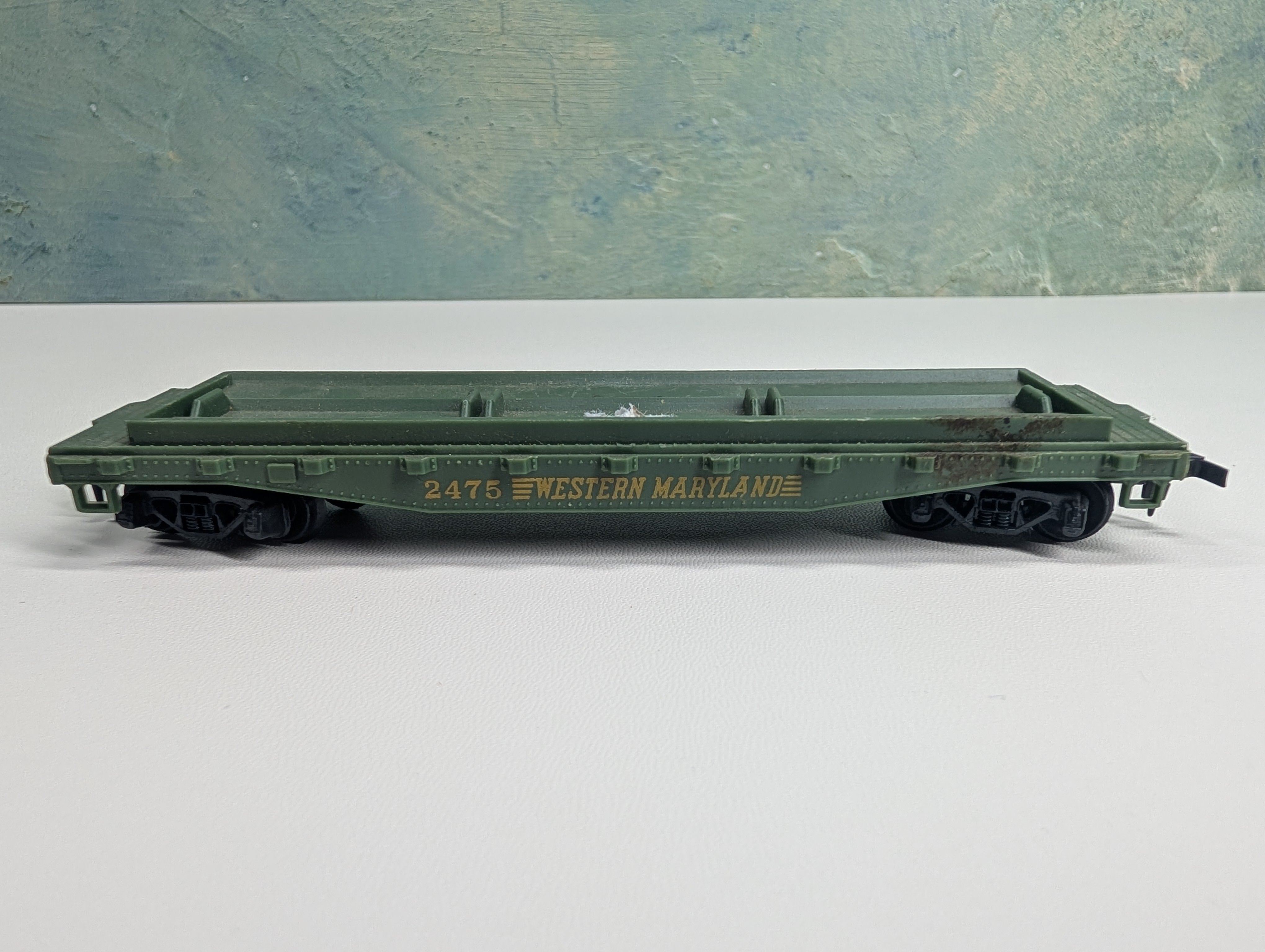 USED Tyco HO Scale Flat Car Western Maryland #2475
