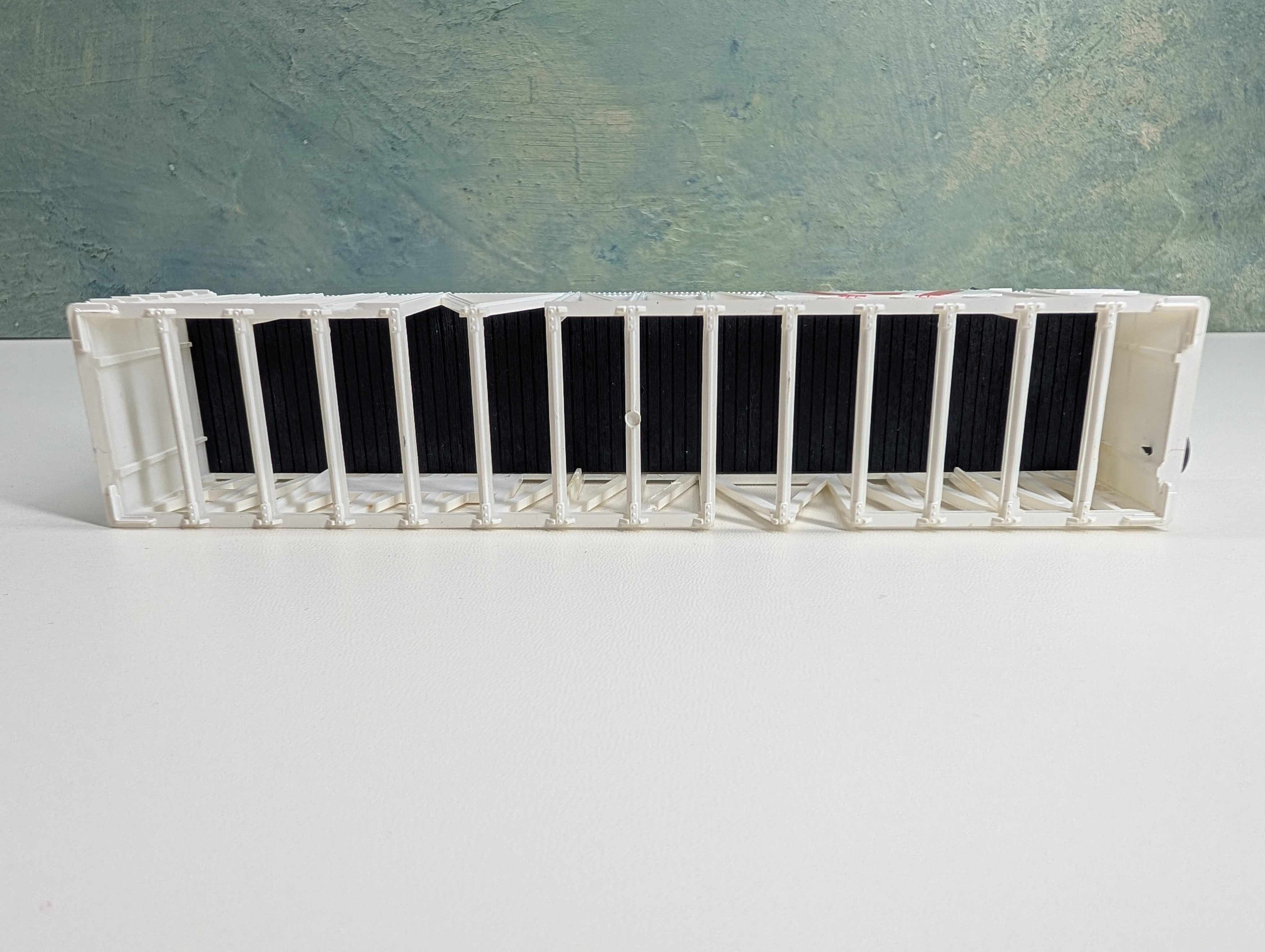 USED Roco HO Scale Container Carrier Car Cosoen TLCX #3849