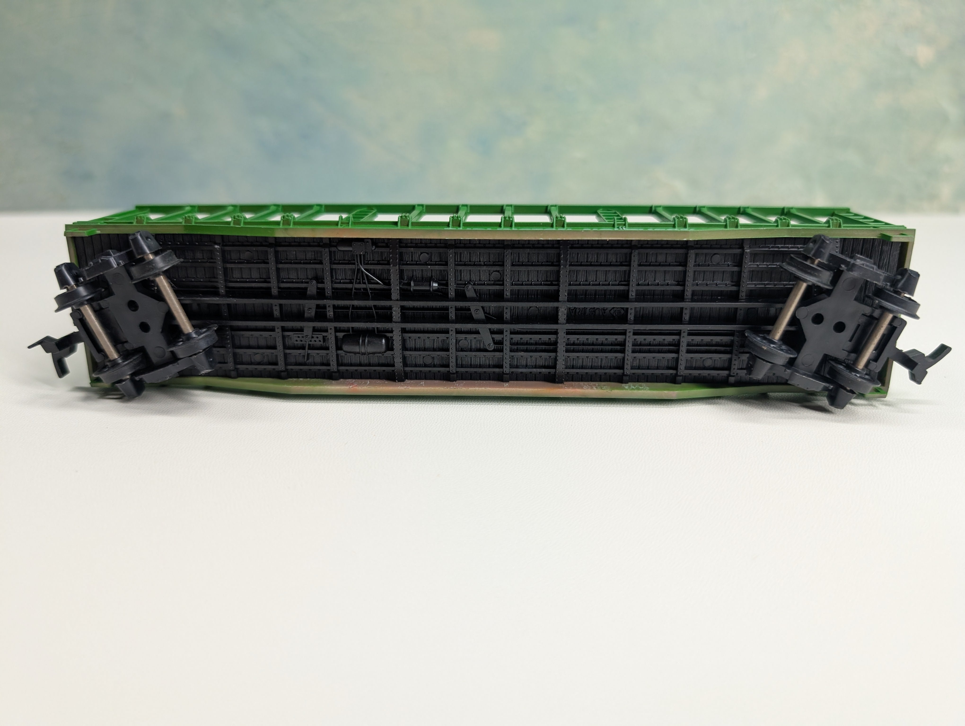 USED Roco HO Scale Pulpwood Rack Car Burlington Northern BN #50855