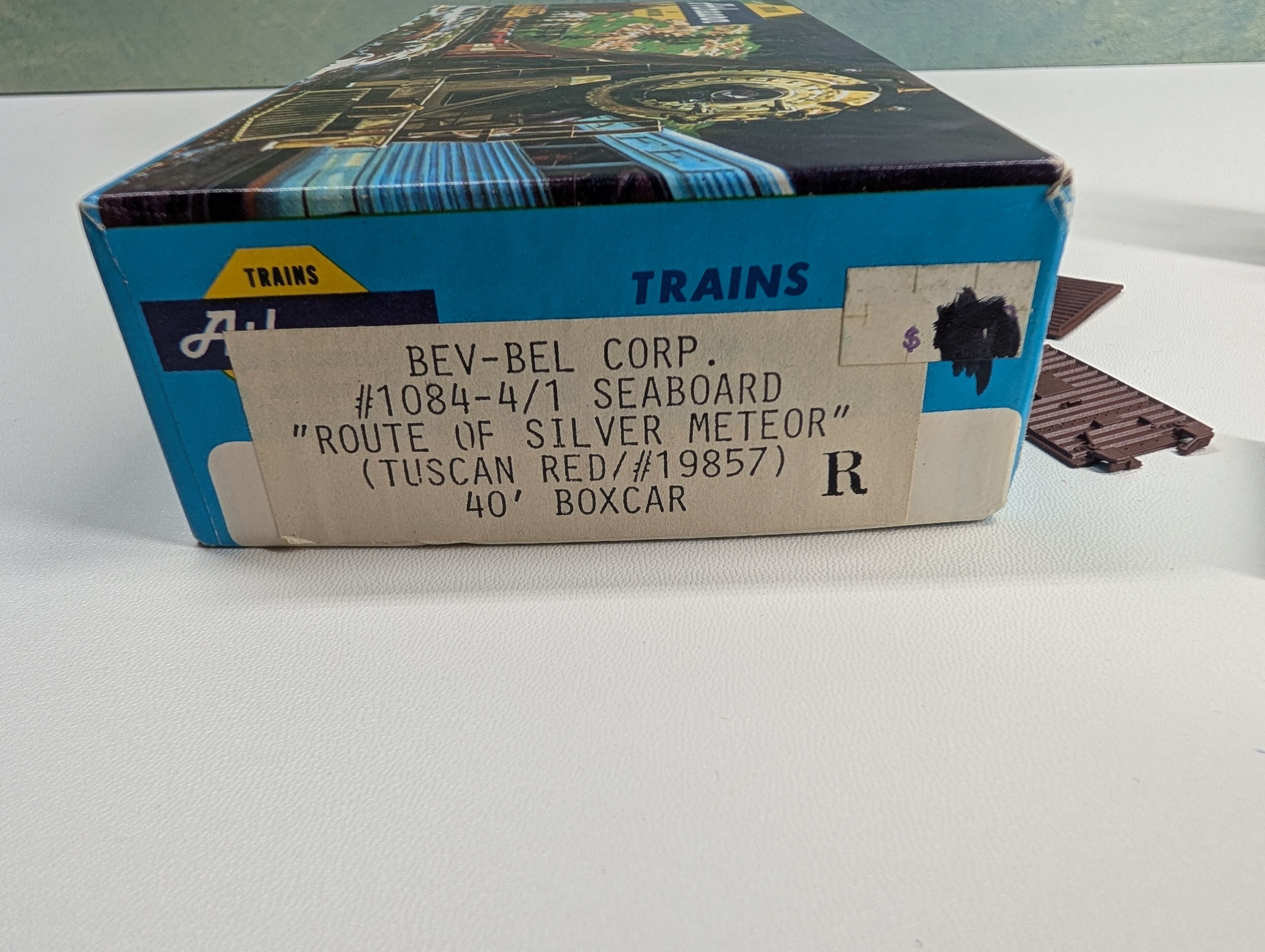 USED Athearn HO Scale 40' Box Car Seaboard Air Line #19857 Bev-Bel KIT