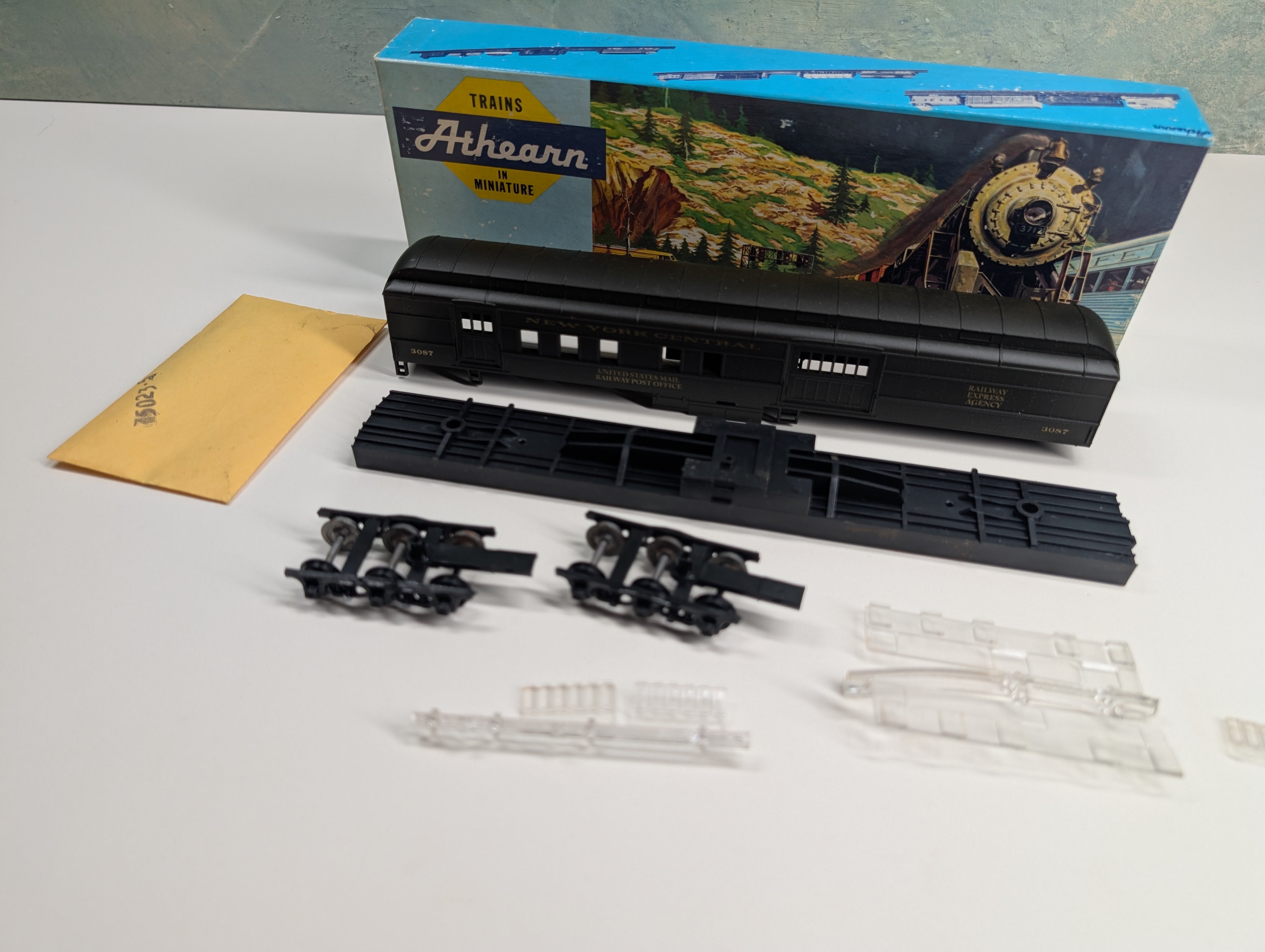 USED Athearn HO Scale RPO Passenger Car New York Central NYC #3087 KIT