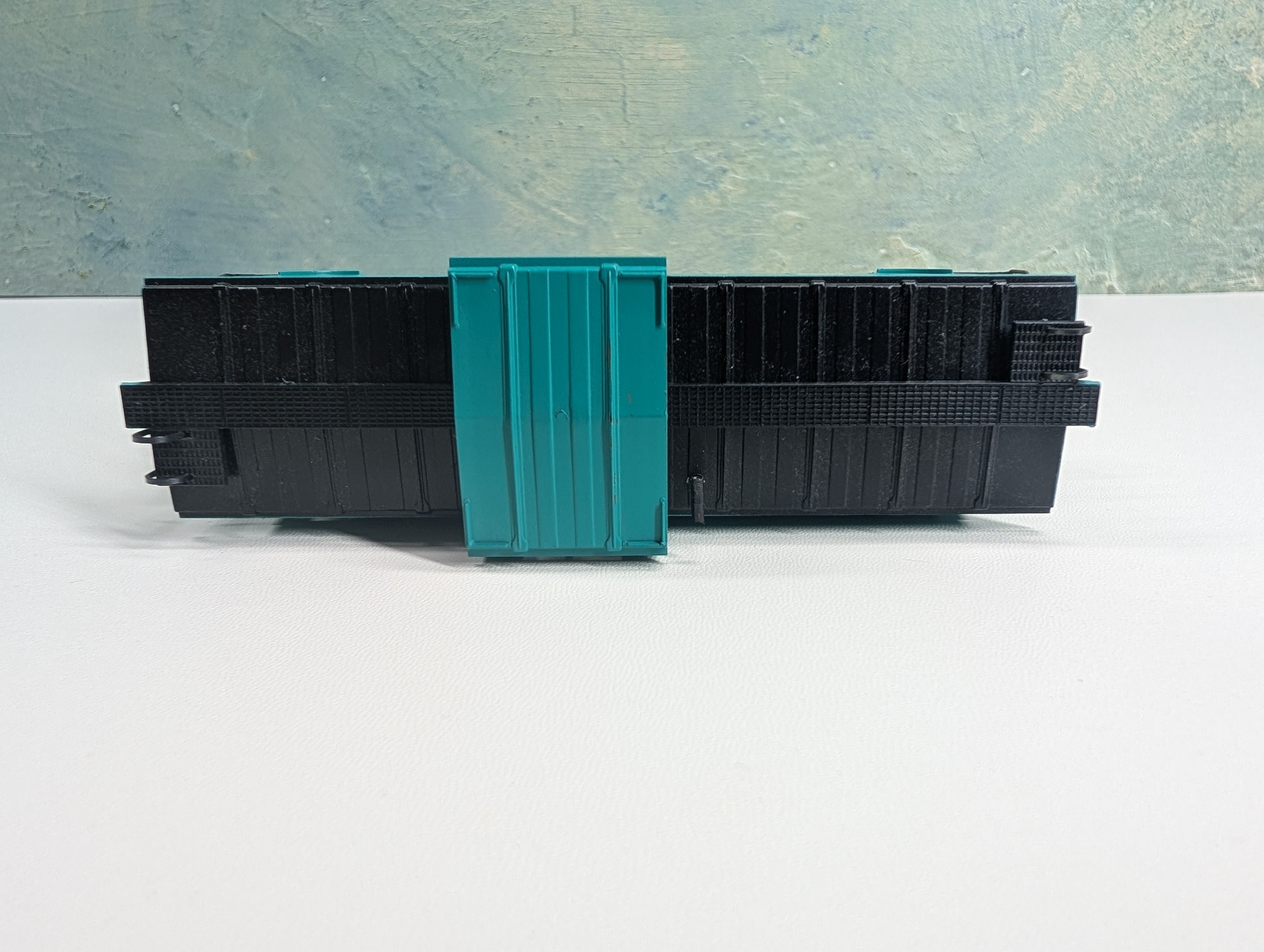 USED Athearn HO Scale Wide Vision Caboose Penn Central PC #5023