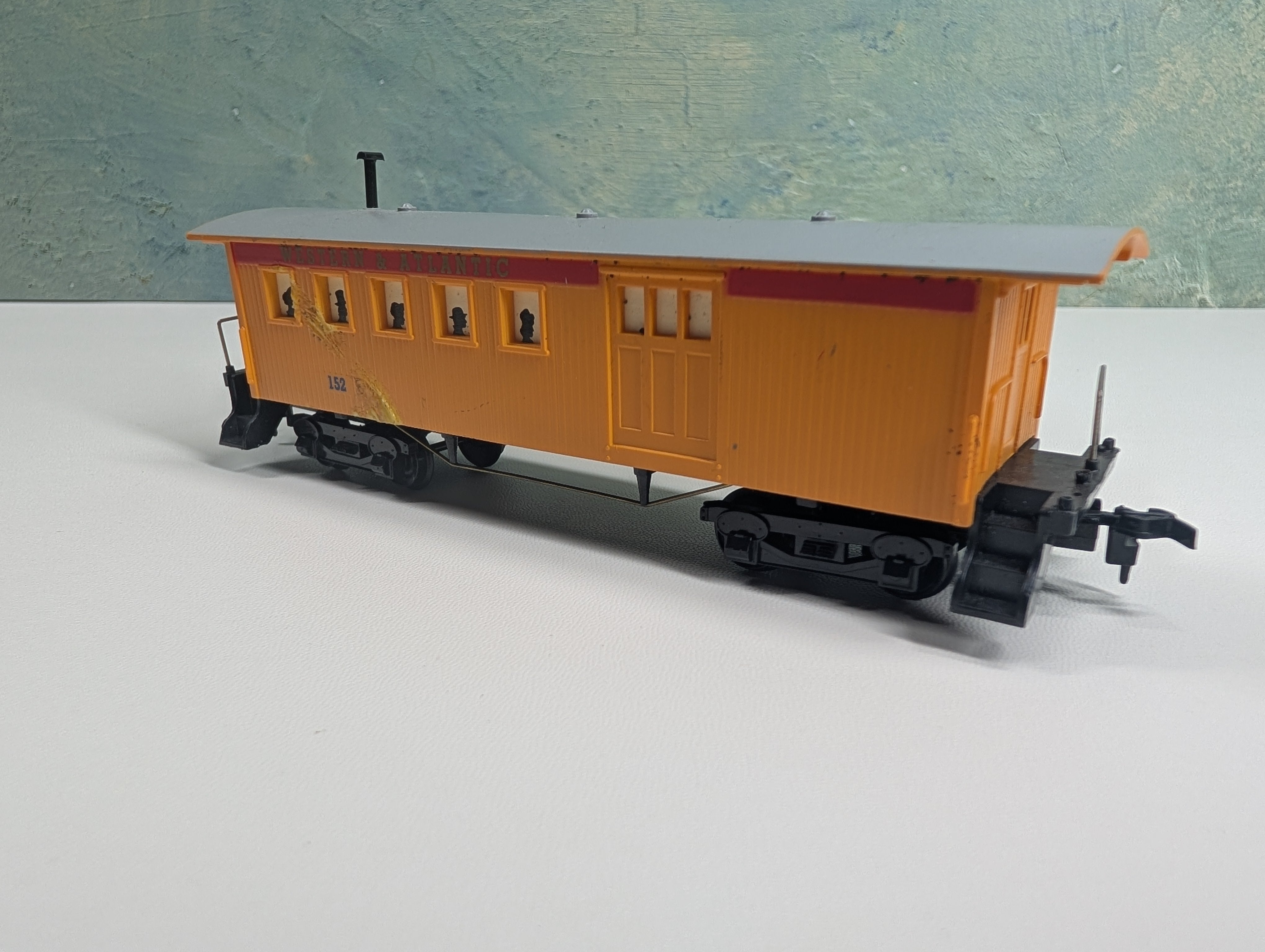 USED Mantua HO Scale Old Time Passenger Car Western & Atlantic #152
