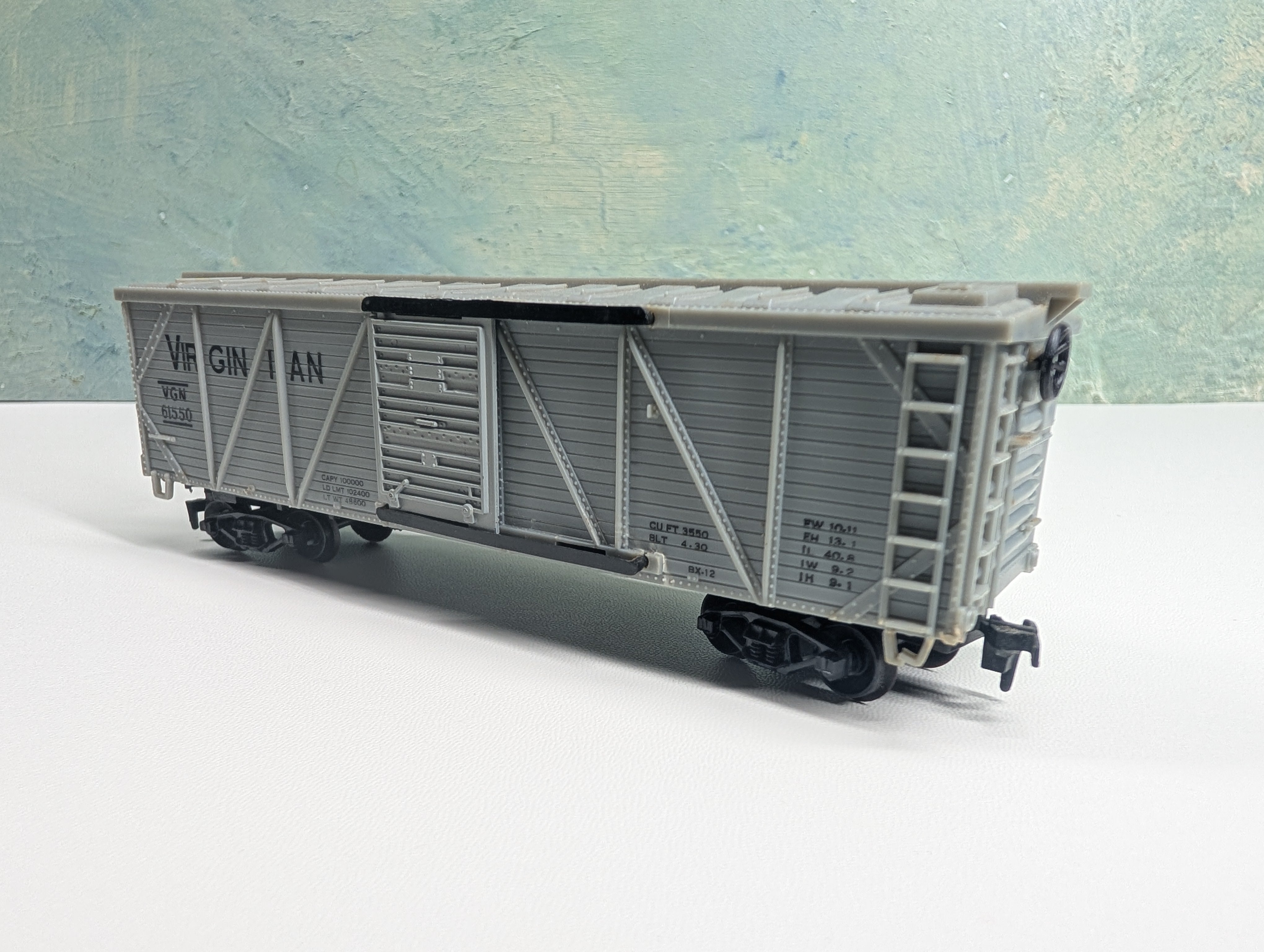 USED Life-Like HO Scale 40' Wood Box Car Virginian VGN #61550