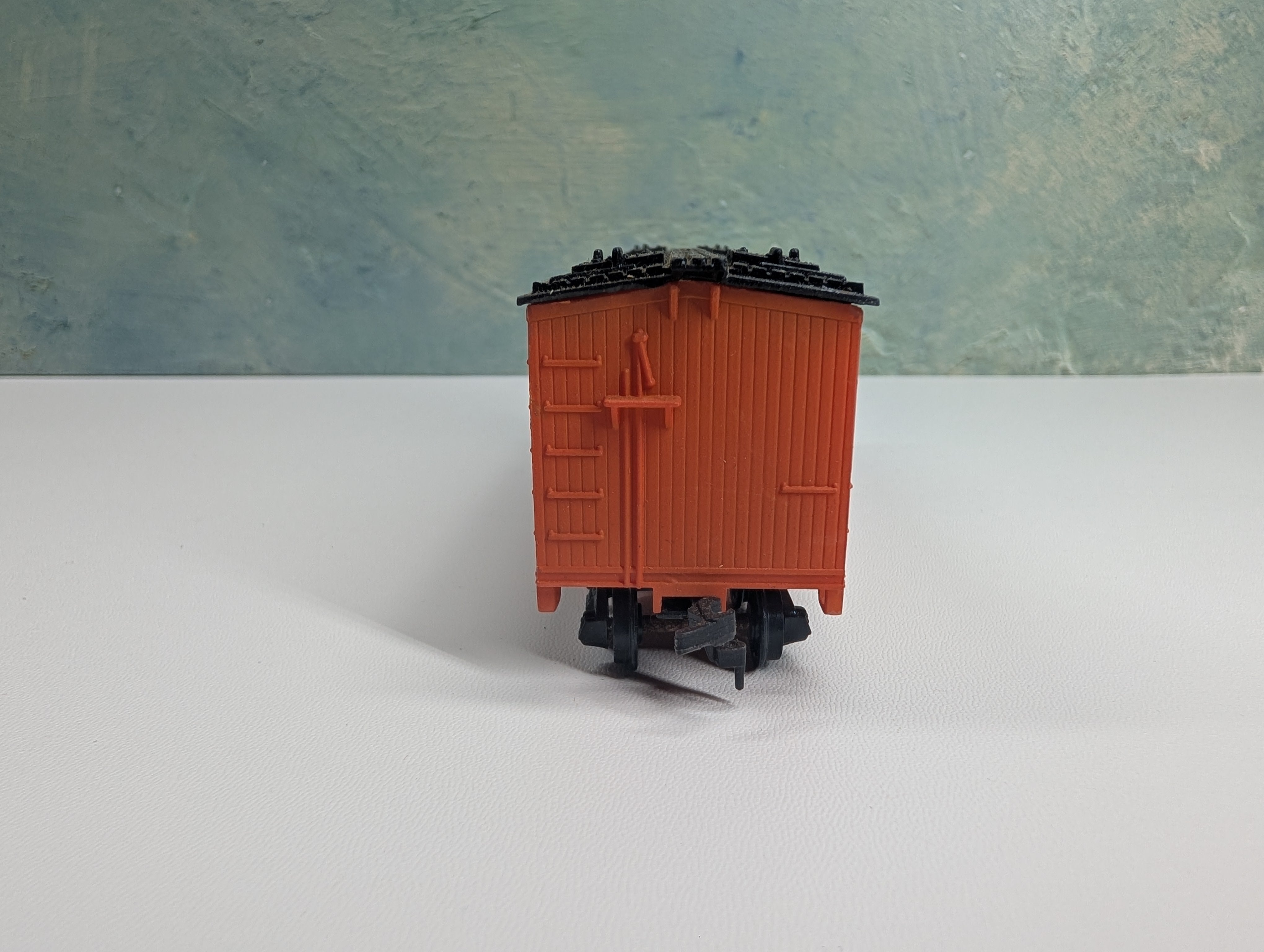 USED HO Scale Wooden Box Car Wilson Car Lines WCLX #9350