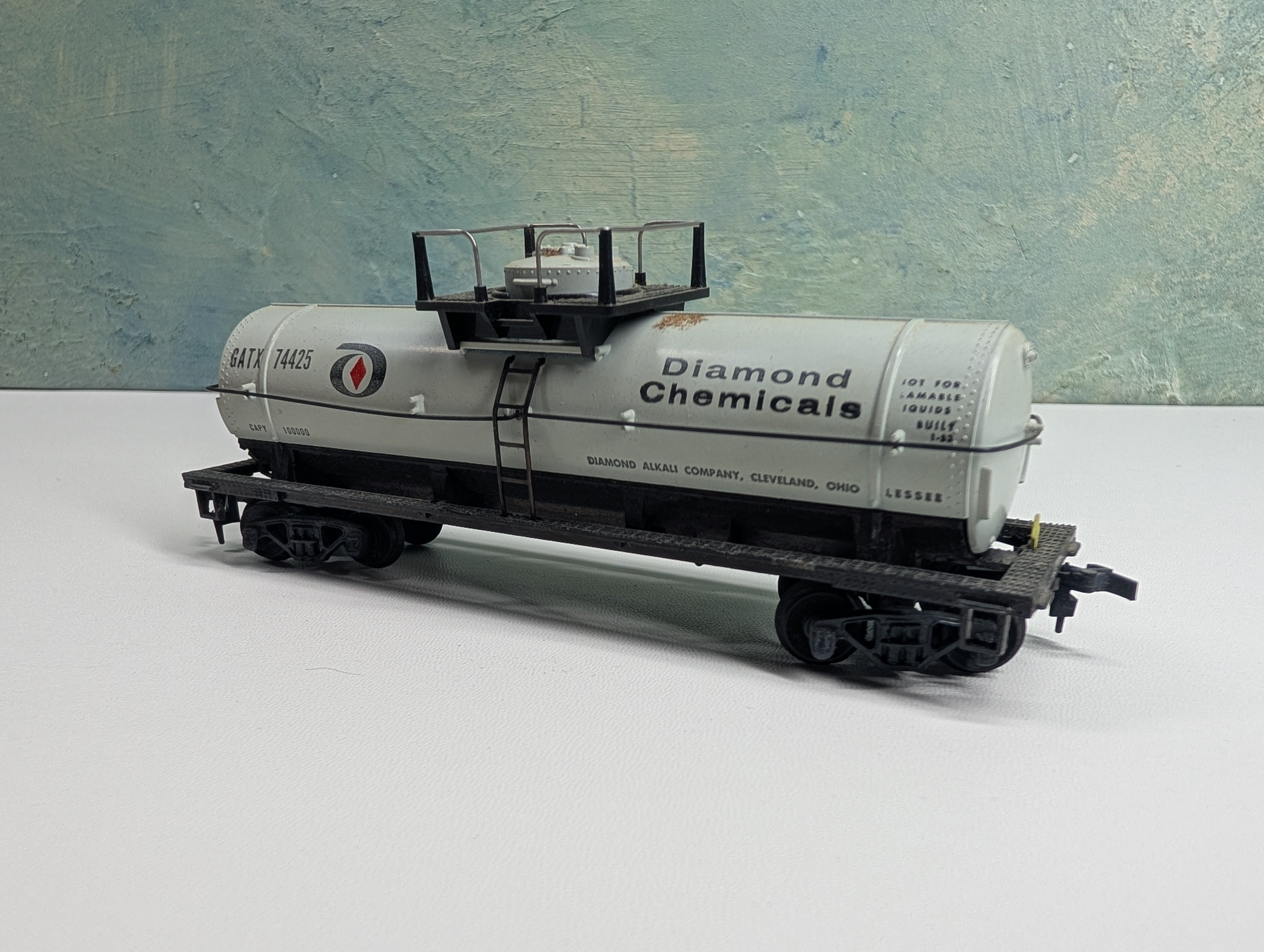 USED Mantua HO Scale Tank Car Diamond Chemicals GATX #74425