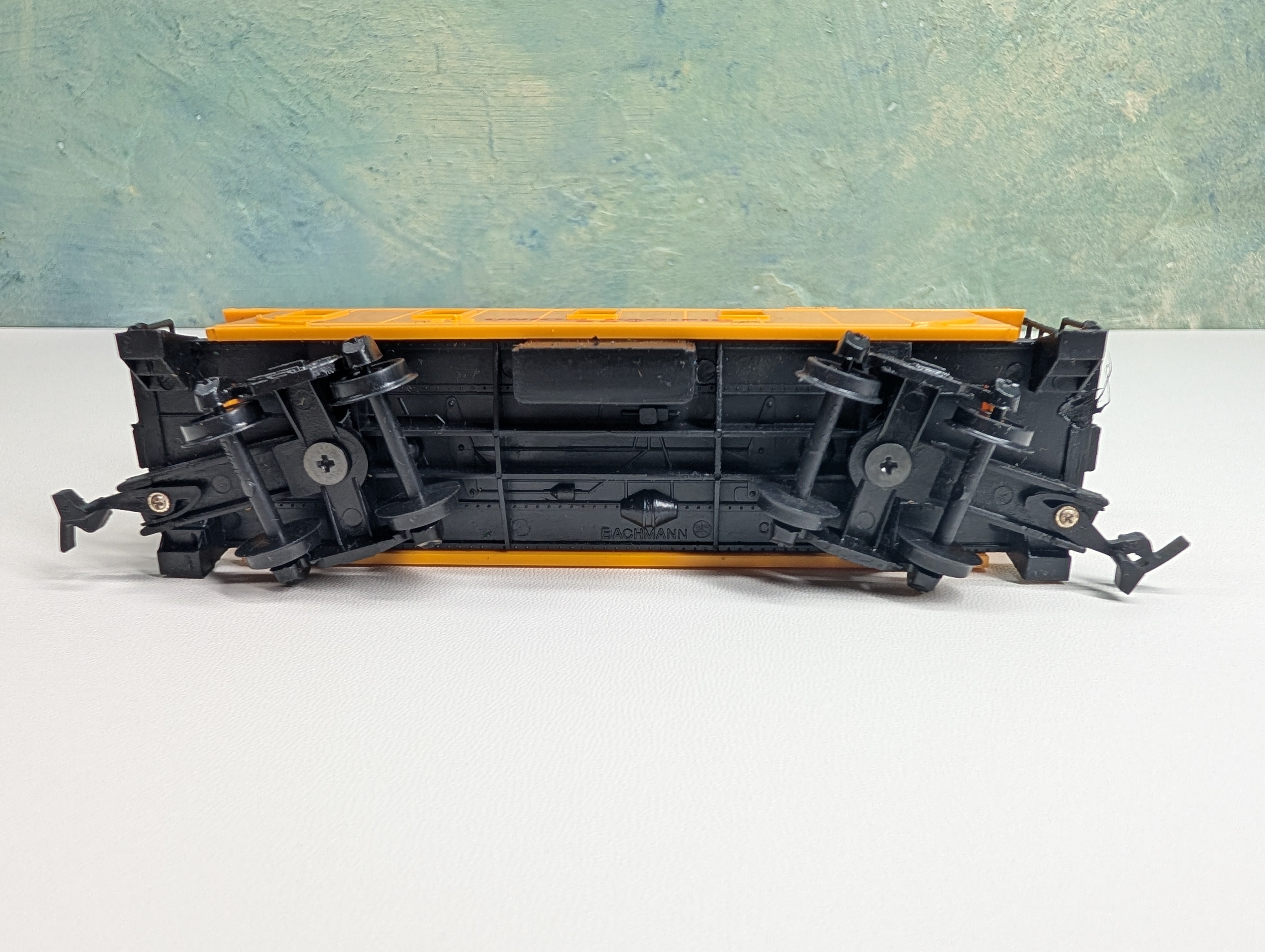 USED Bachmann HO Scale Caboose Union Pacific #207