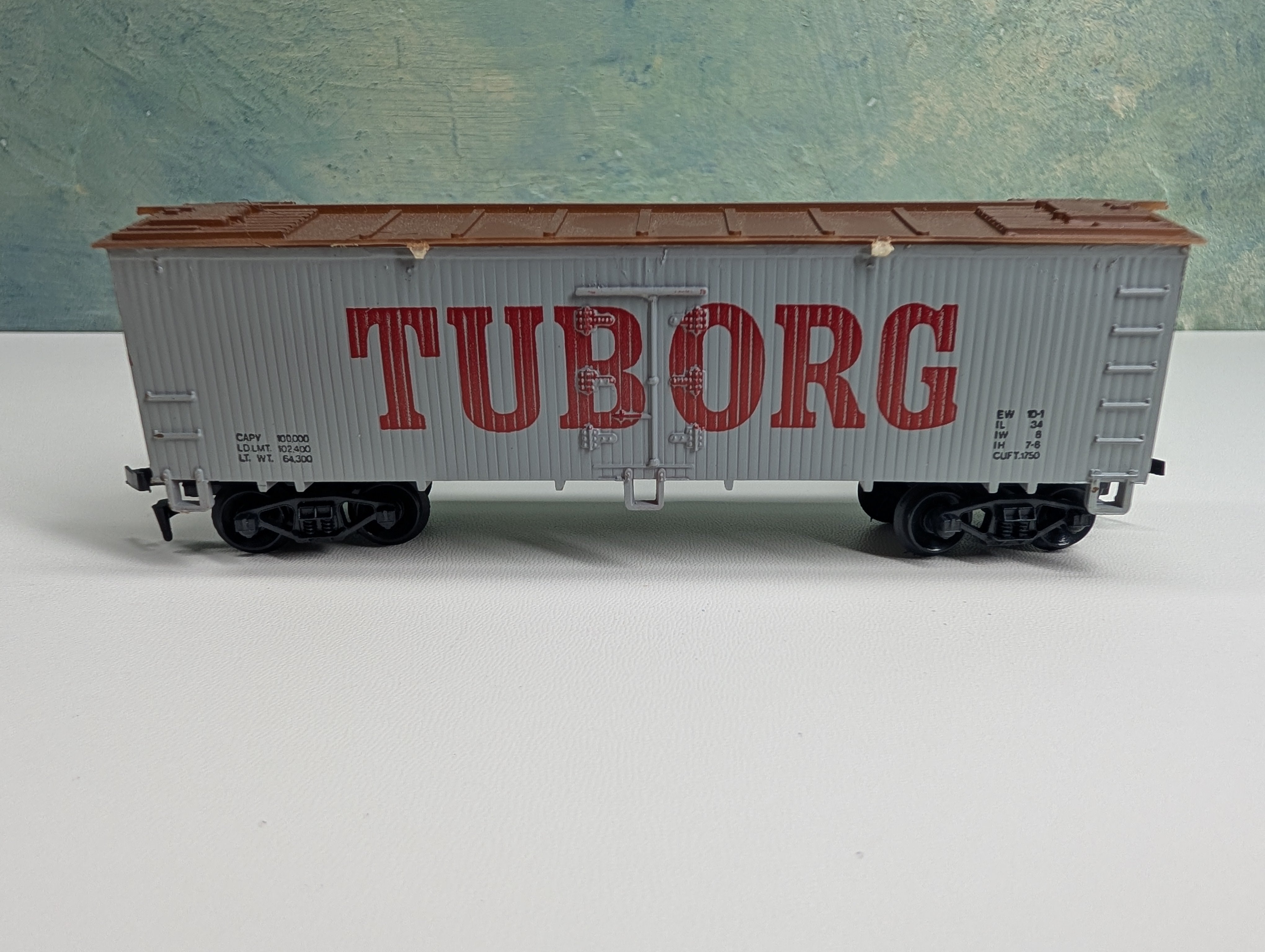USED Life-Like HO Scale Wood Reefer Tuborg
