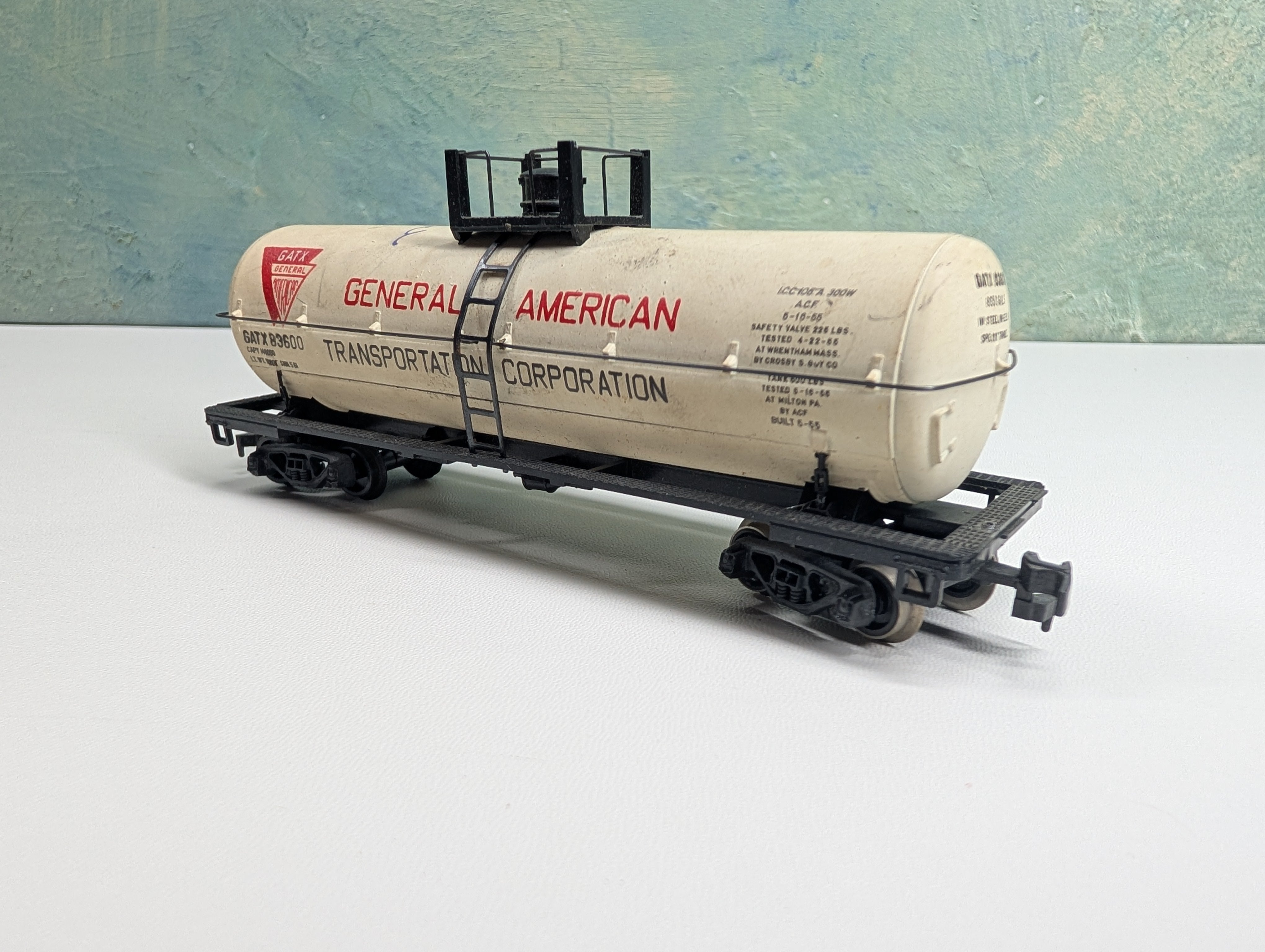 USED HO Scale Tank Car General American GATX #83600