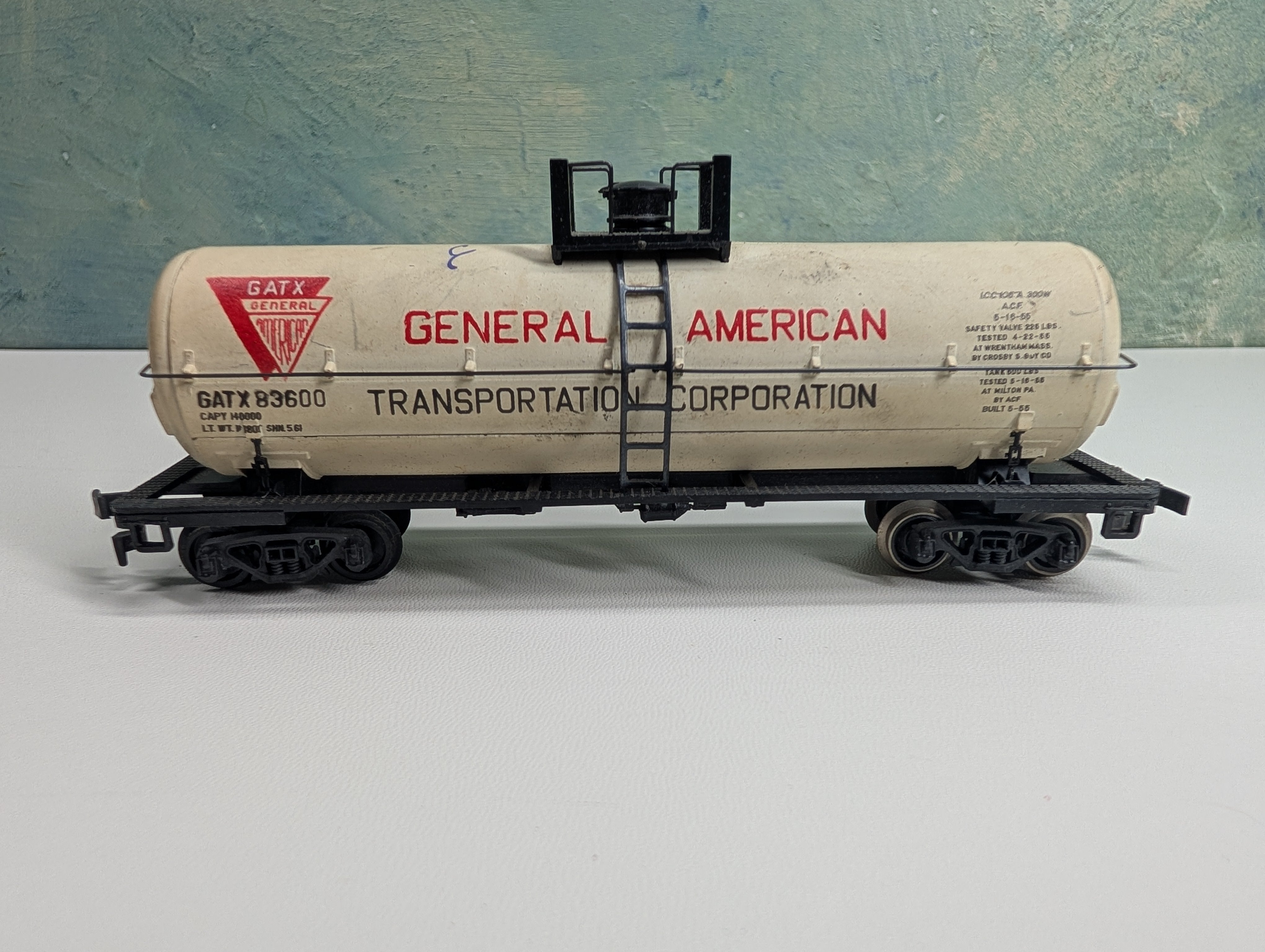 USED HO Scale Tank Car General American GATX #83600