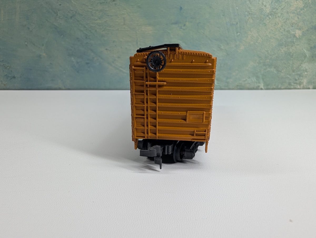 USED AHM HO Scale 40' Box Car Rath Packing Co RPRX #720