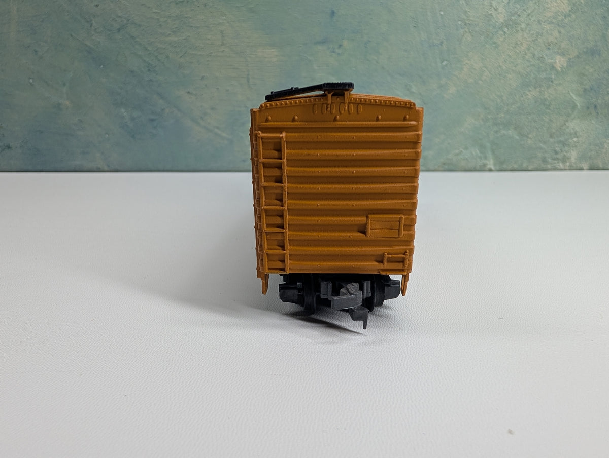 USED AHM HO Scale 40' Box Car Rath Packing Co RPRX #720