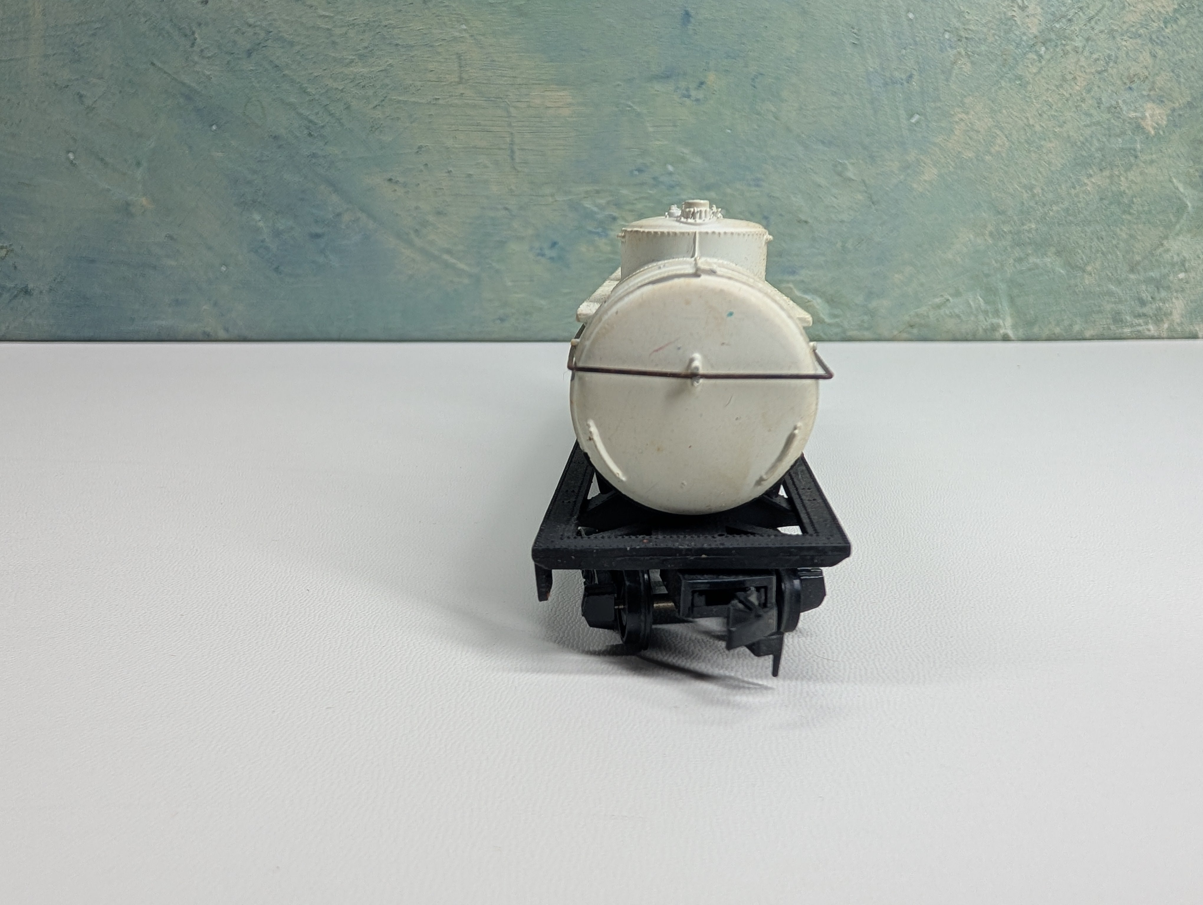 USED HO Scale Triple Dome Tank Car Magnolia MPCX #1021