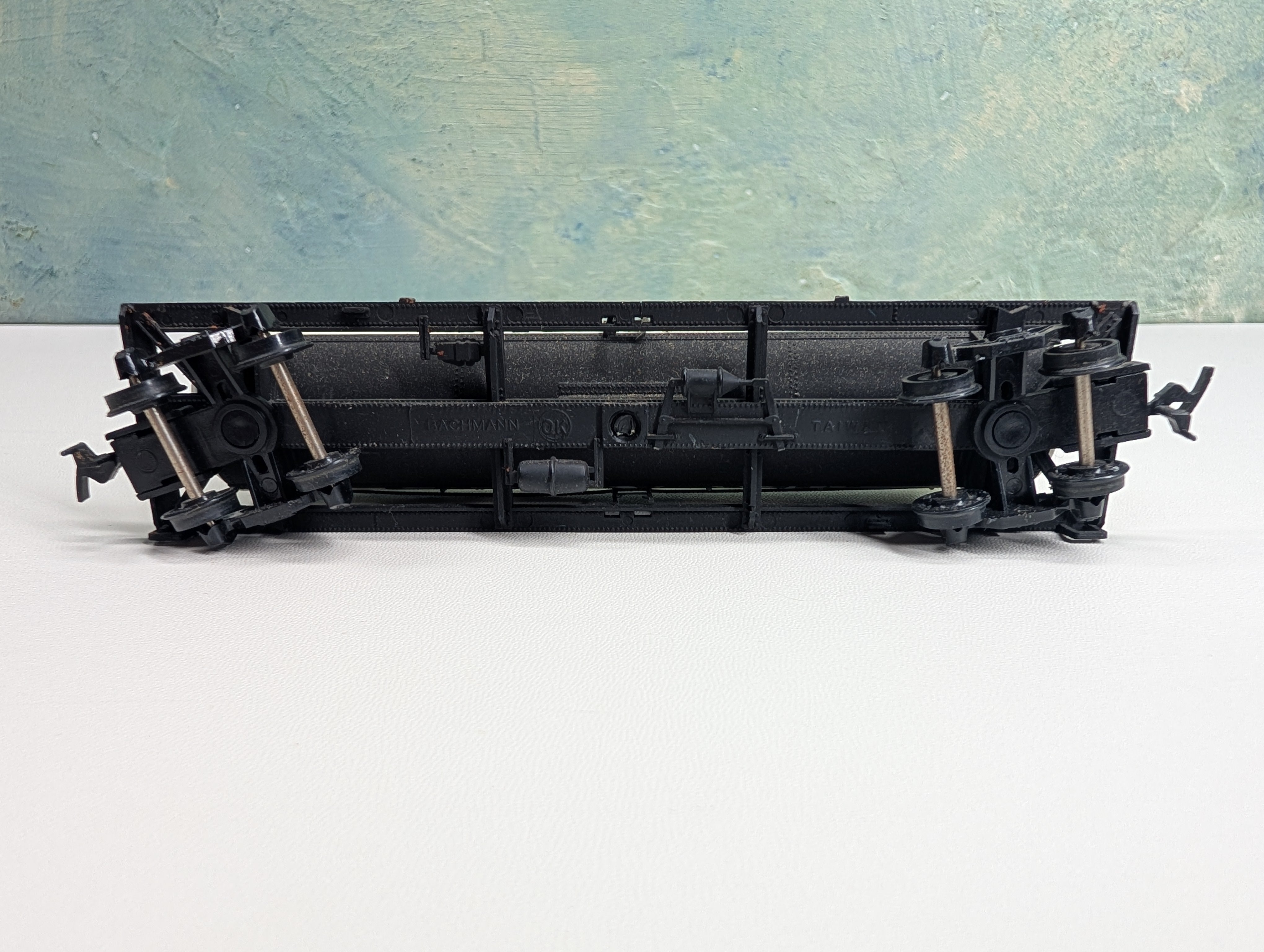 USED HO Scale Triple Dome Tank Car Magnolia MPCX #1021