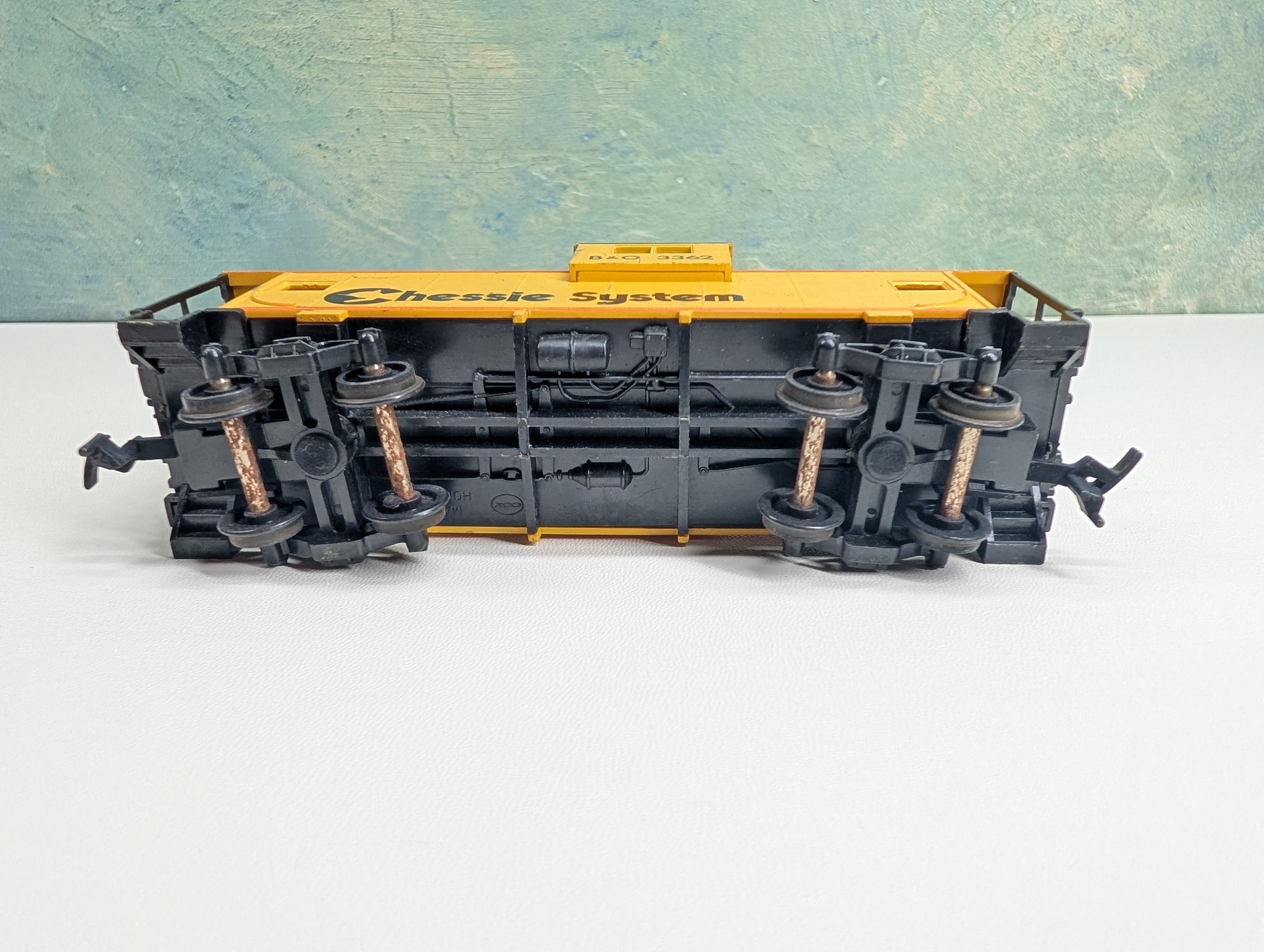 USED Cox HO Scale Caboose Chessie System B&O #3362