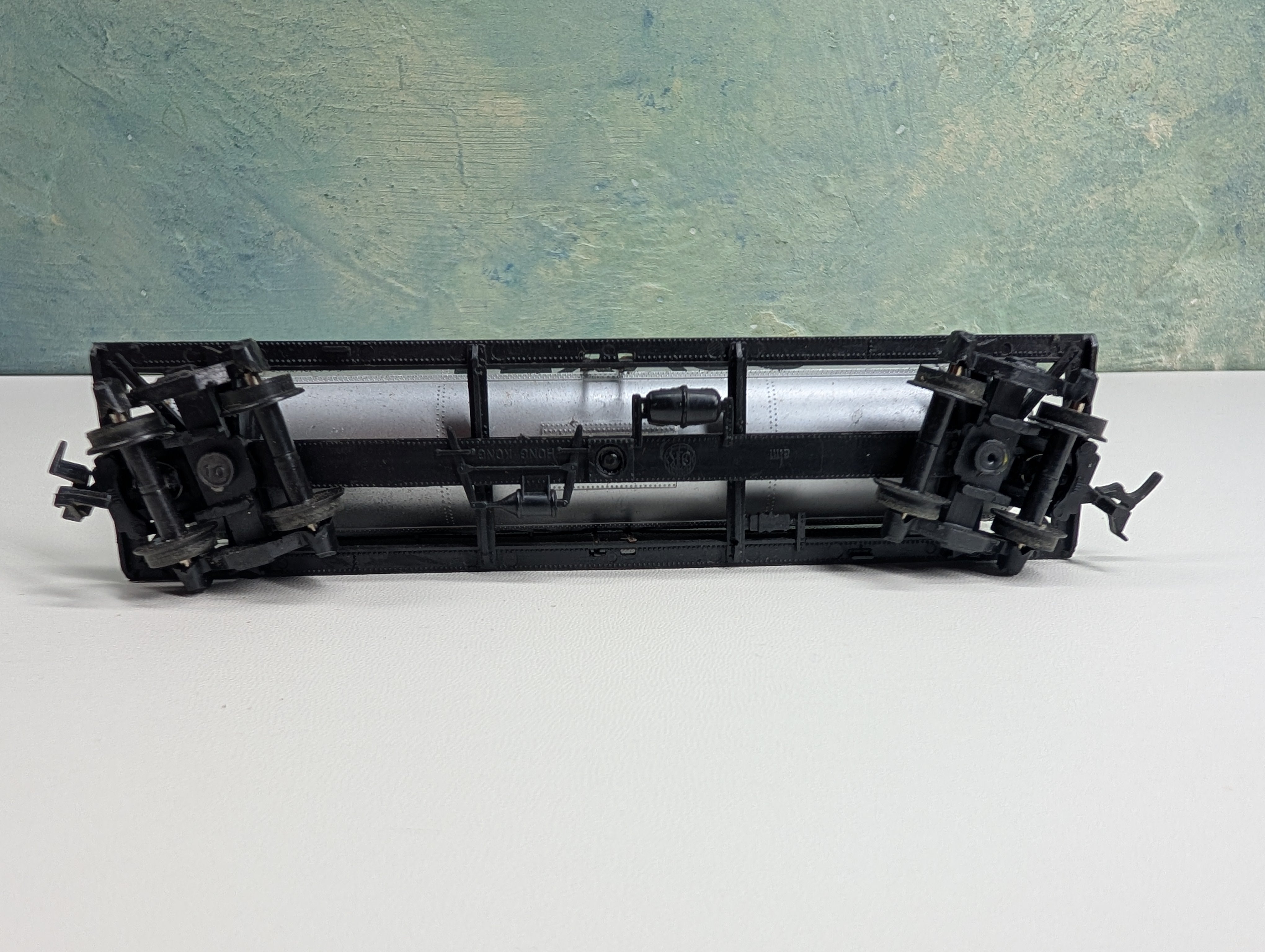 USED HO Scale Triple Dome Tank Car Texaco TXC #2266