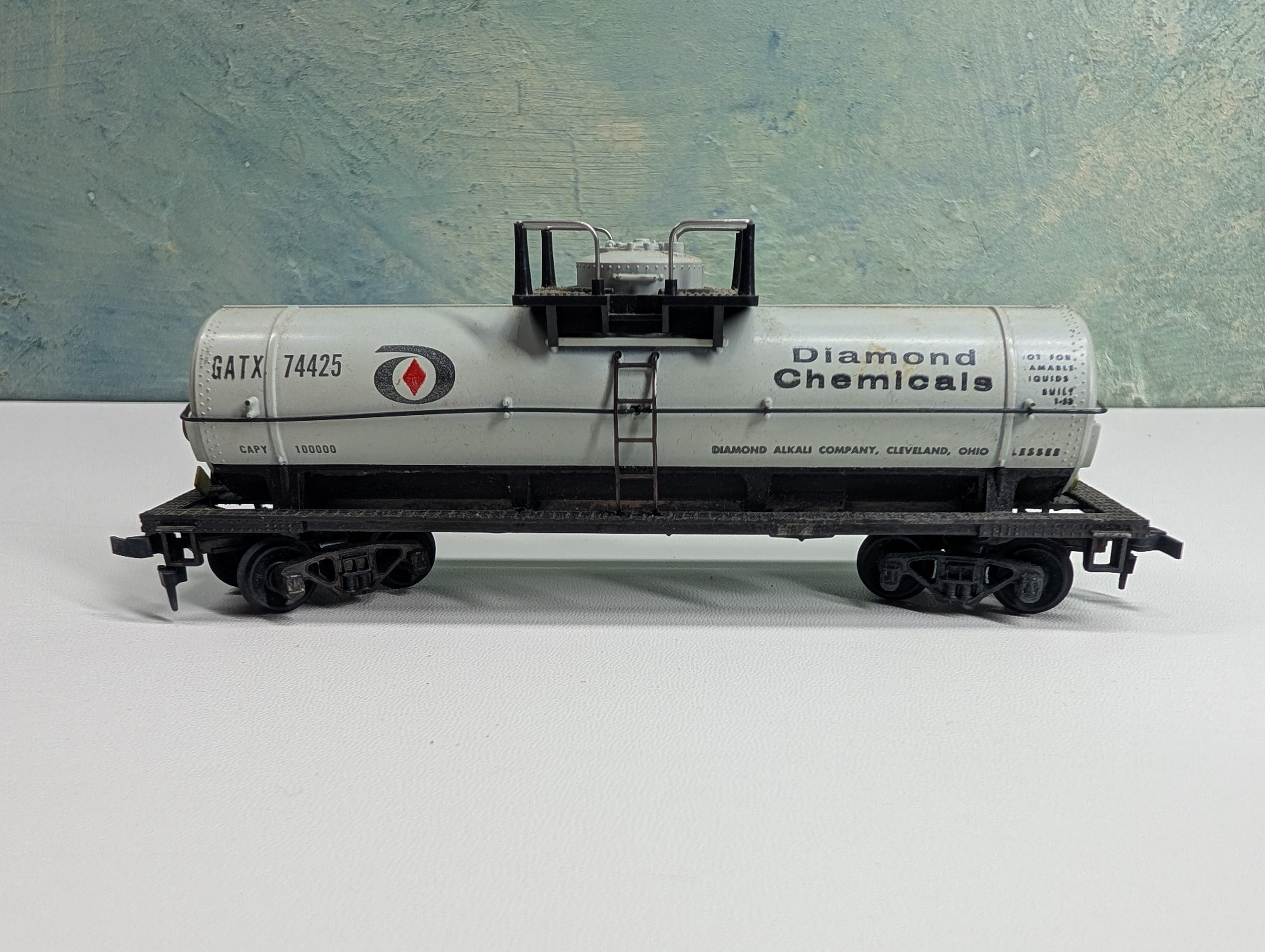 USED Mantua HO Scale Tank Car Diamond Chemicals GATX #74425