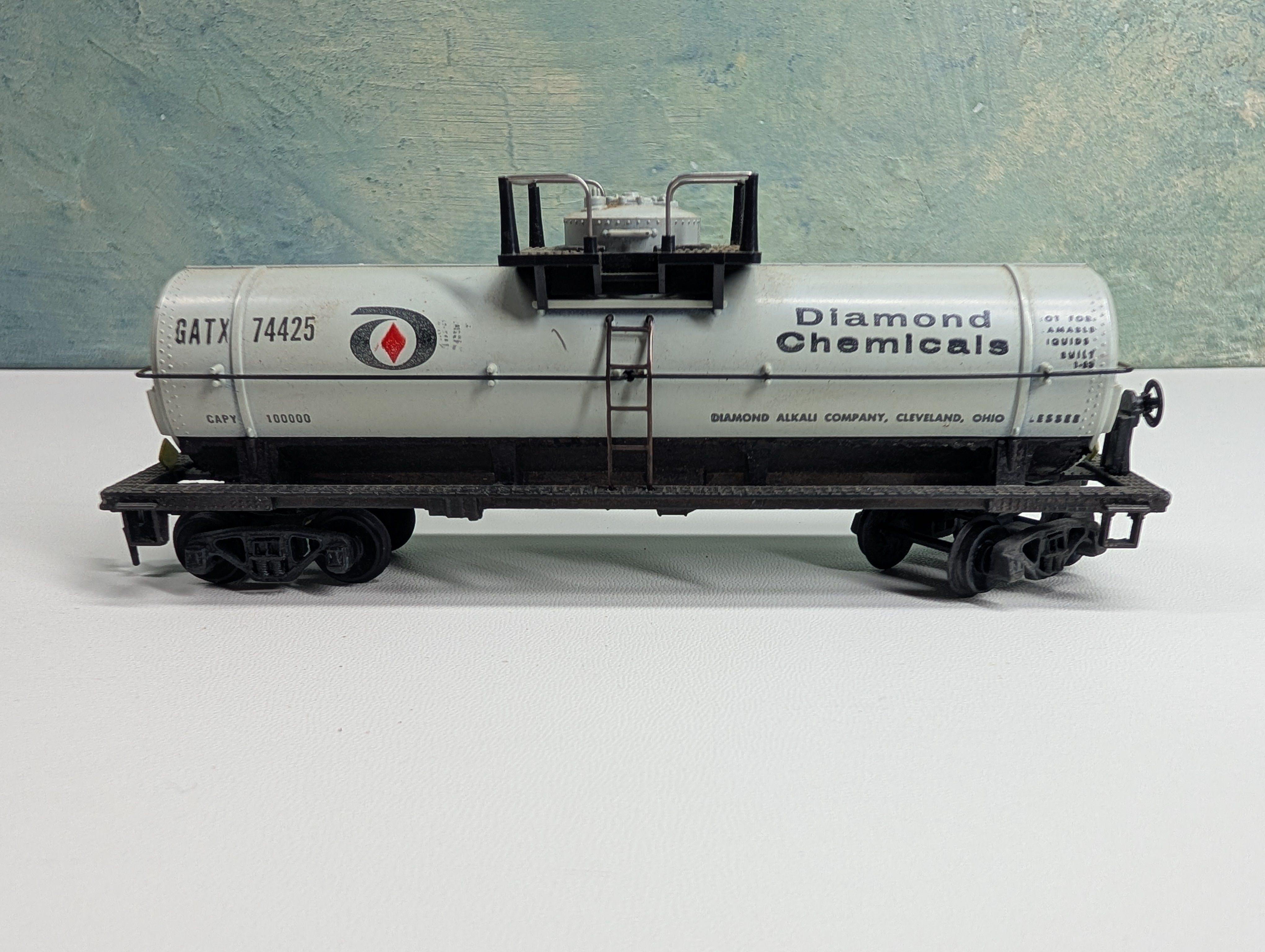USED Mantua HO Scale Tank Car Diamond Chemicals GATX #74425