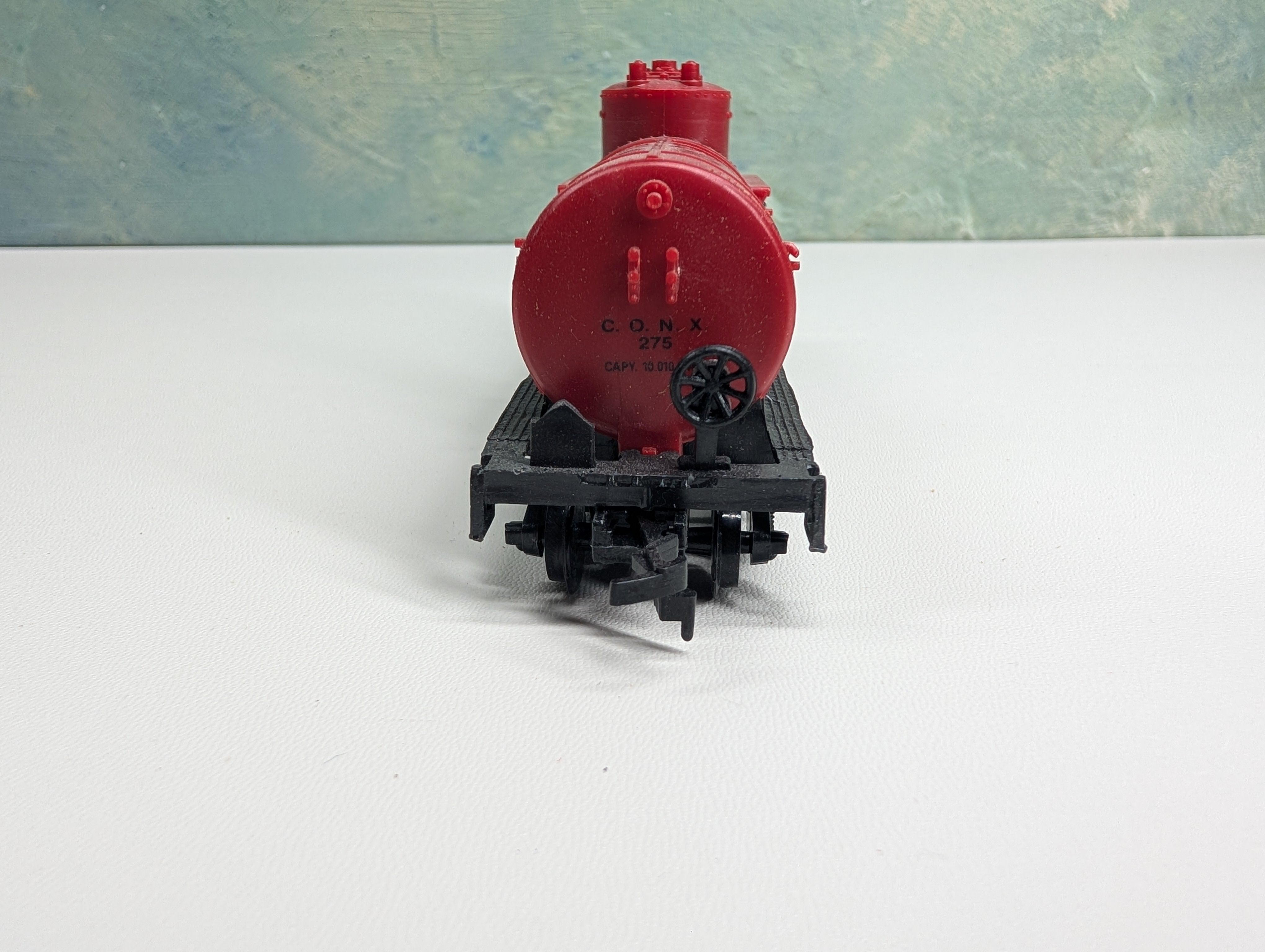 USED Life-Like HO Scale Tank Car Conoco CONX #275