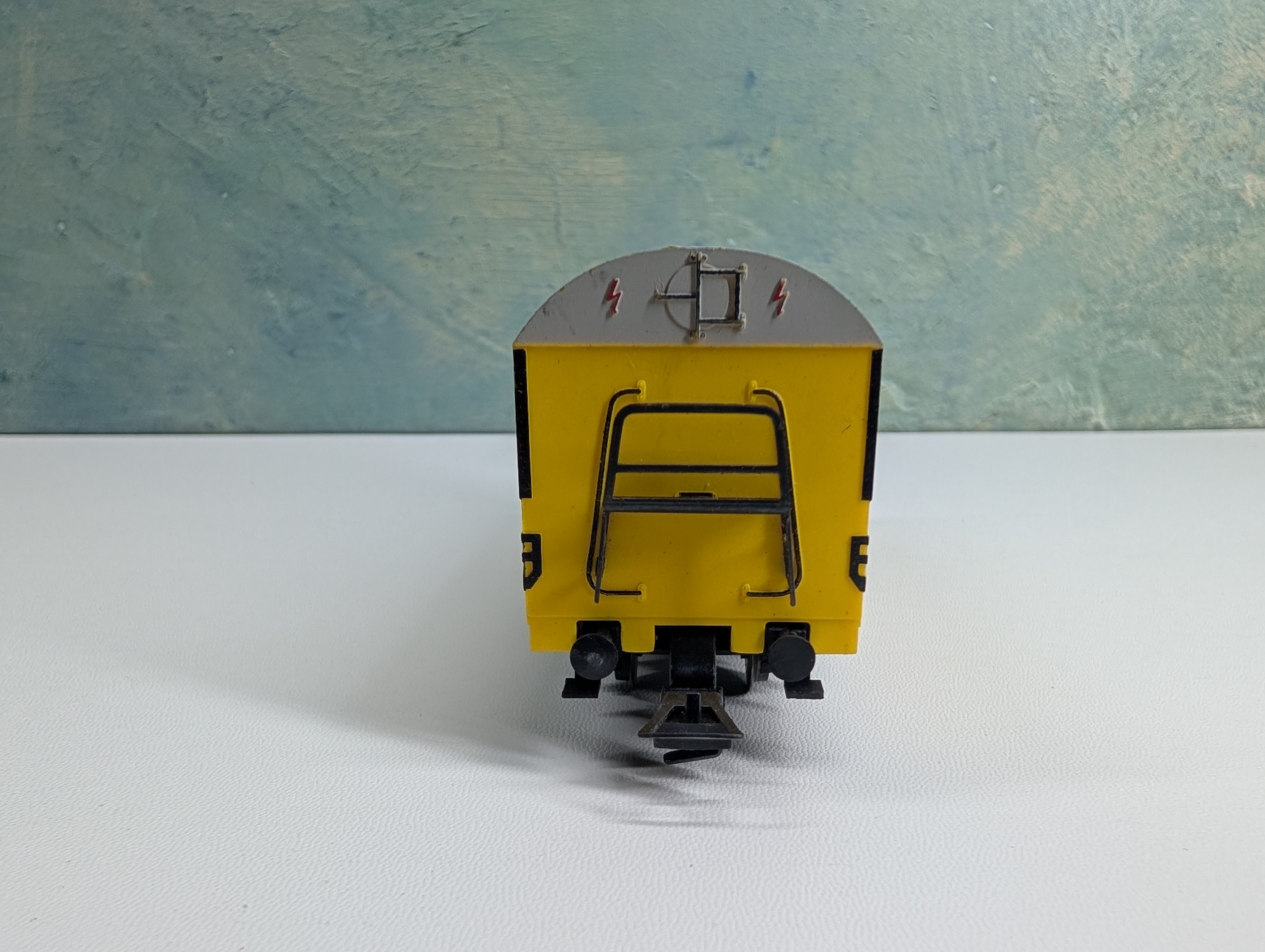 USED Fleischmann HO Scale Beer Wagon, Beer Car Holsten