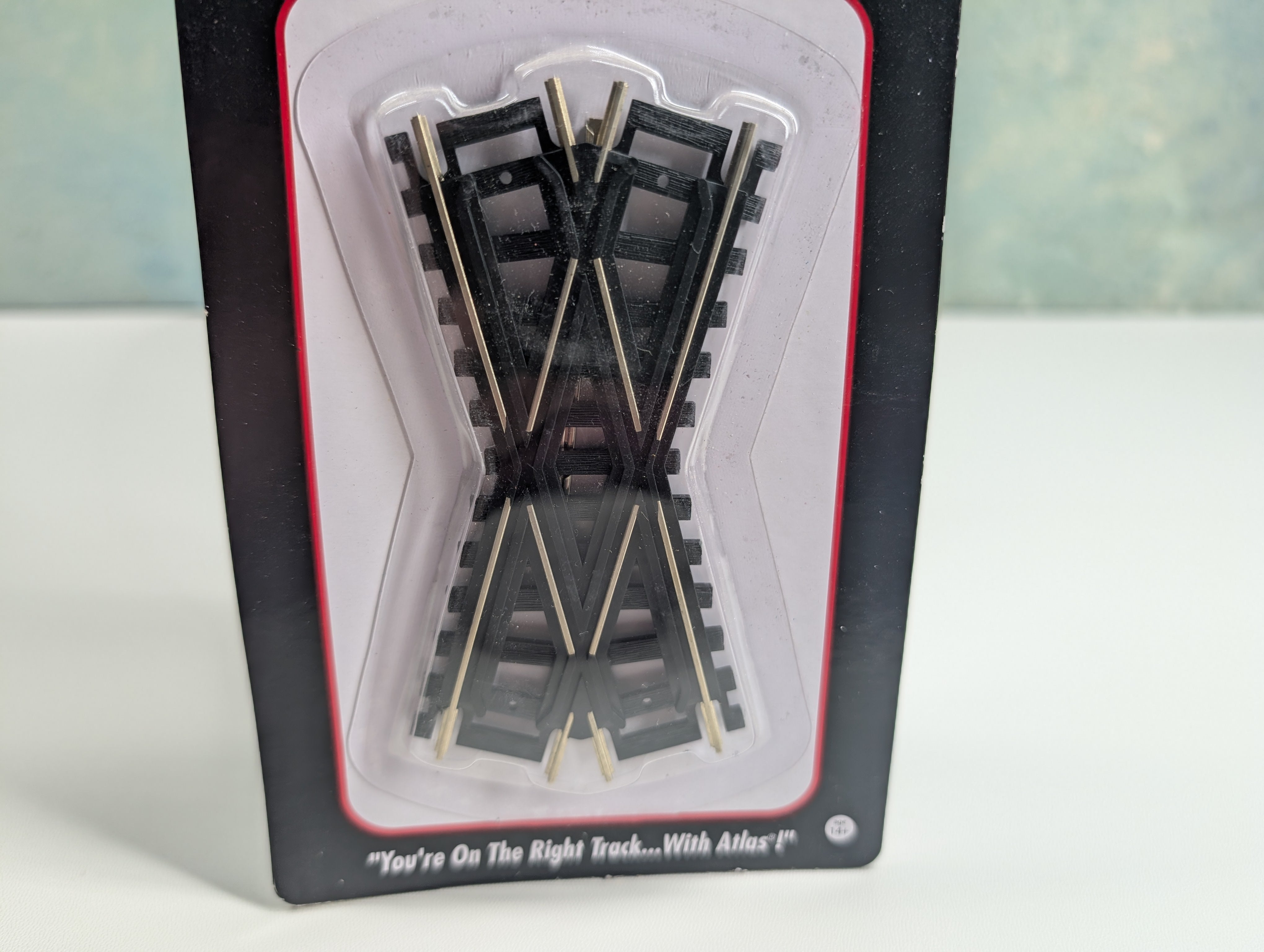 Atlas 173 HO Scale 30 Degree Crossing, Code 100 Custom-Line, Nickel Silver