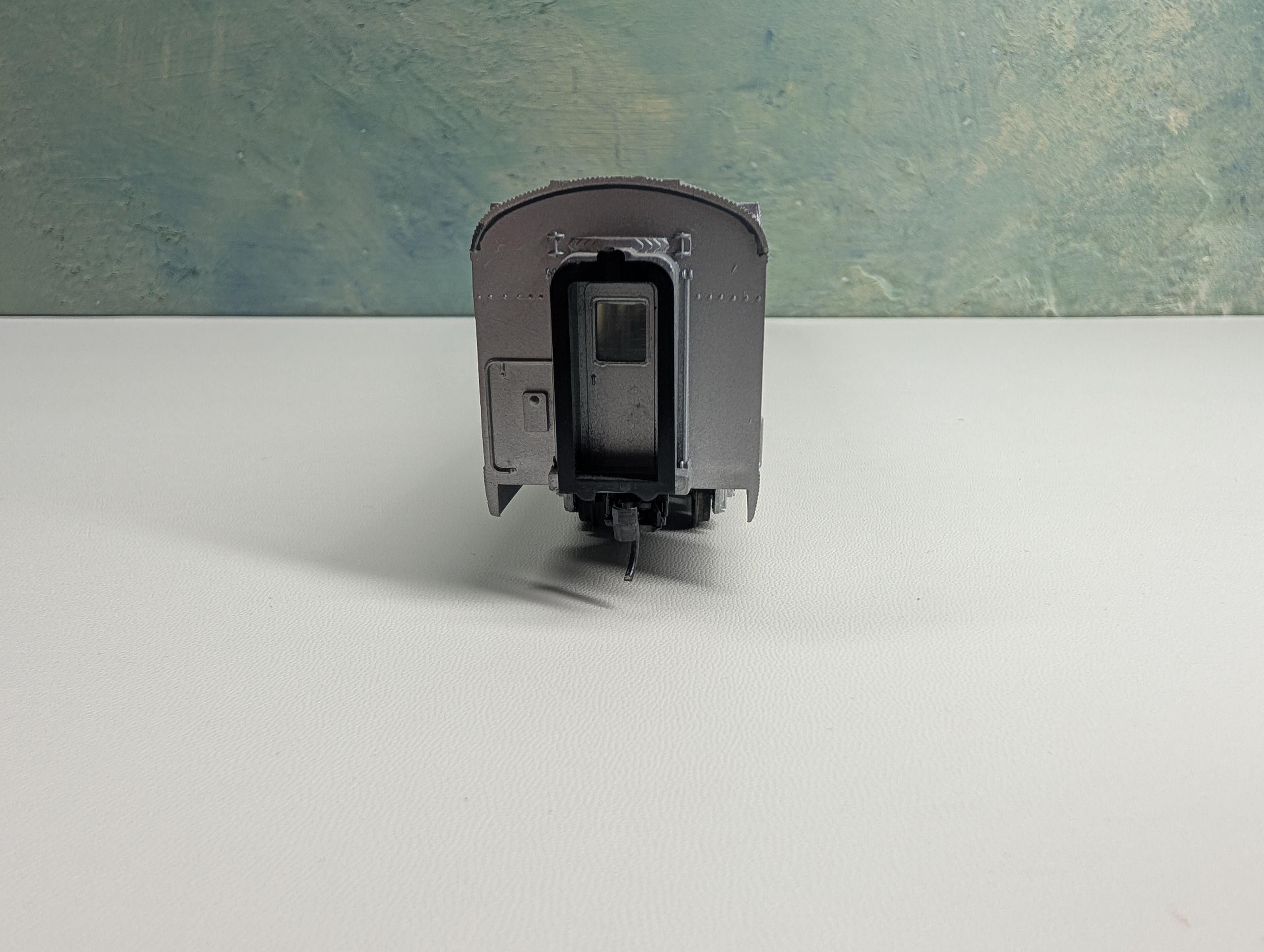 USED Con-Cor HO Scale Passenger Car Santa Fe Pine Beach