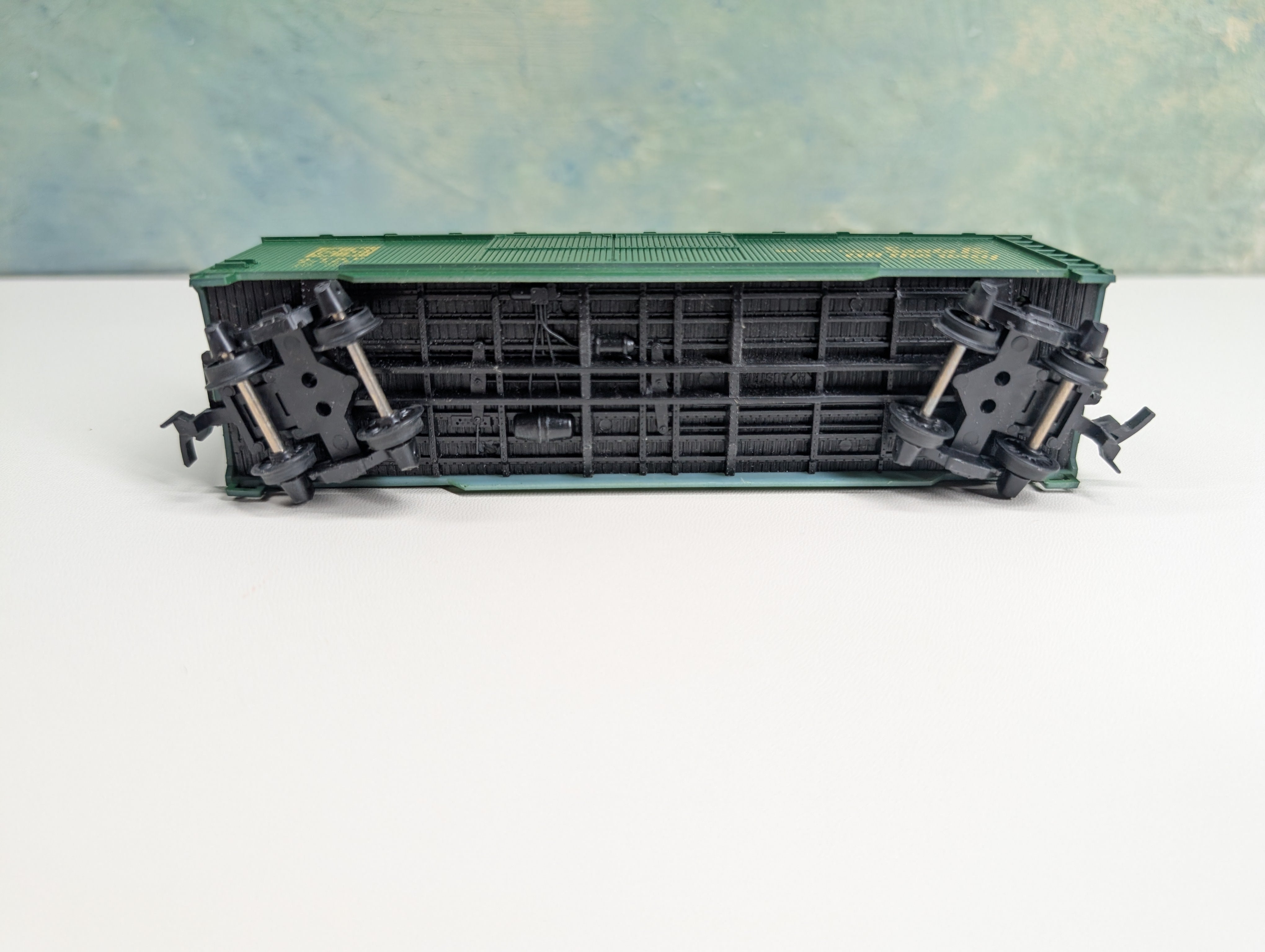 USED Roco HO Scale 40' Box Car Santa Fe ATSF #67382