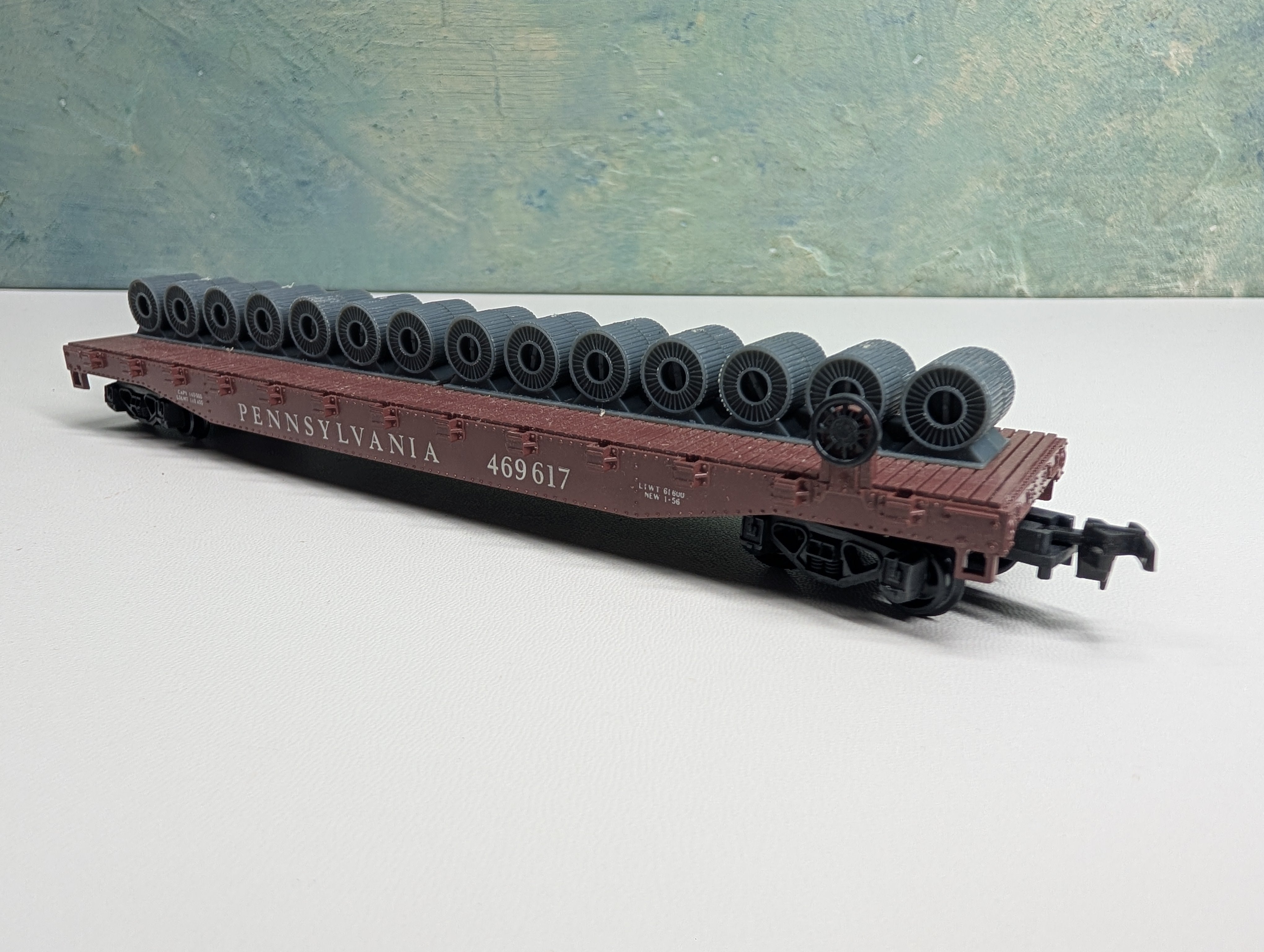 USED Lima HO Scale Flat Car with Coil Load Pennsylvania PRR #469617