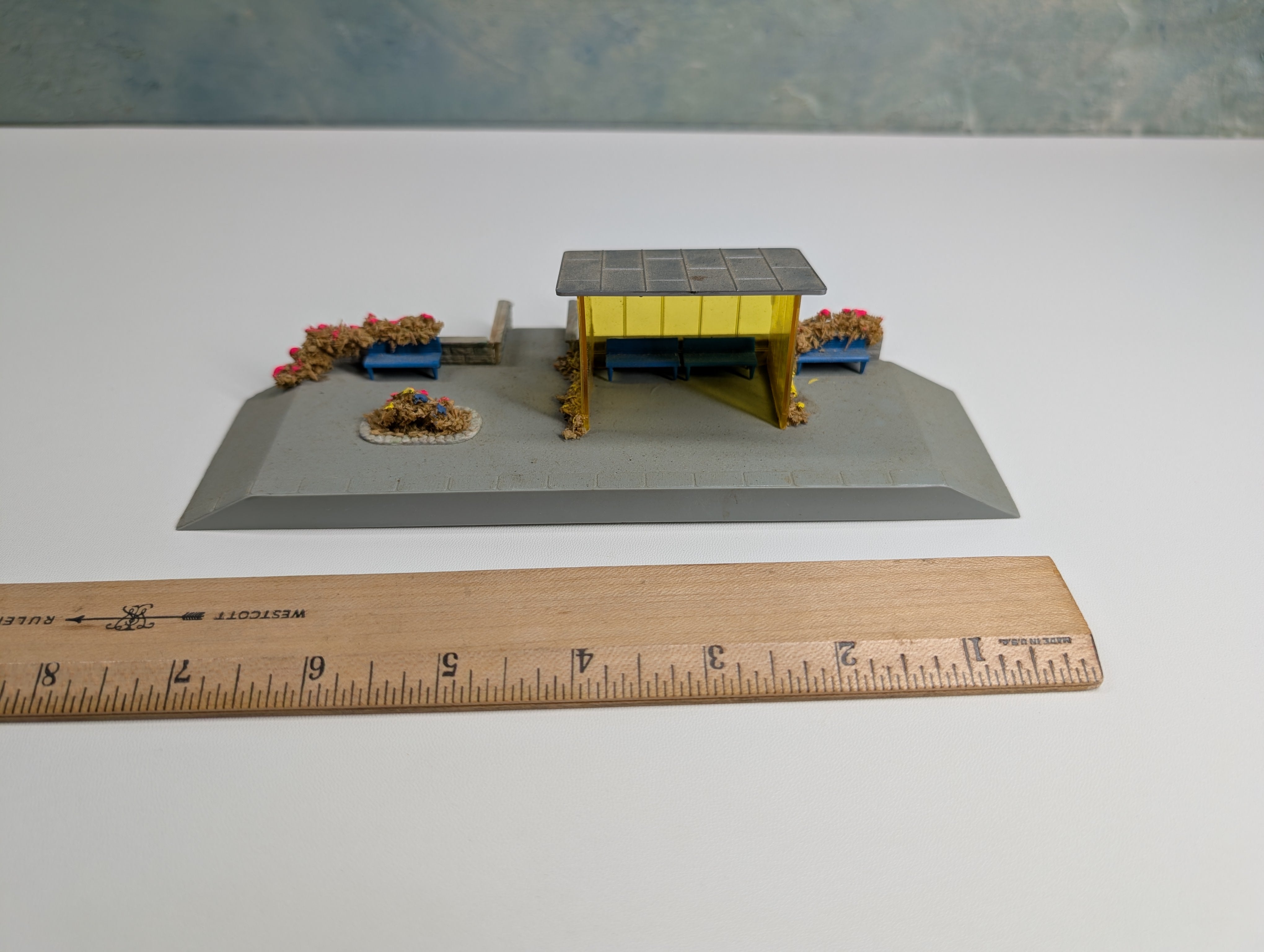 USED Hoffmann HO Scale Suburban Station