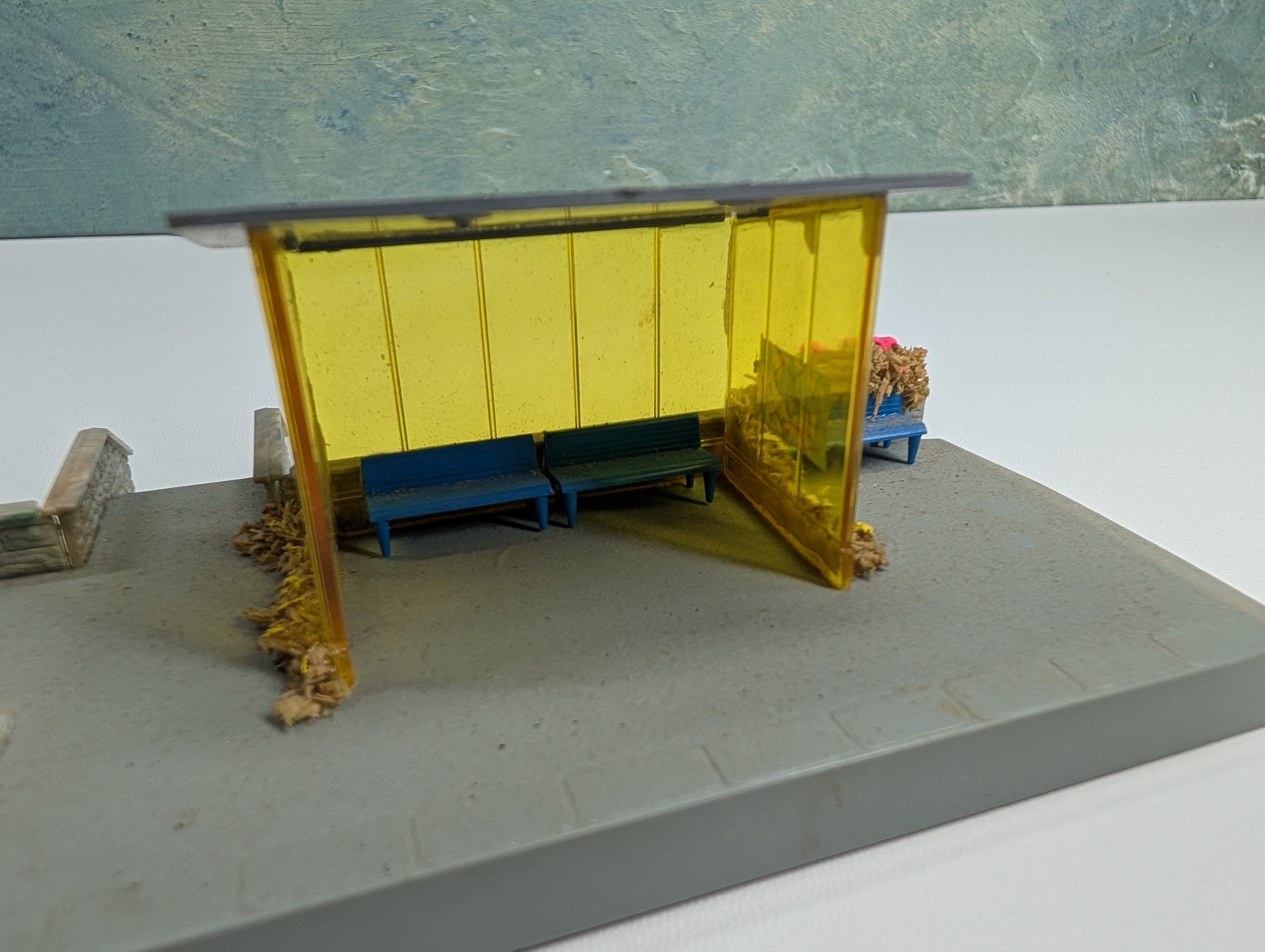 USED Hoffmann HO Scale Suburban Station