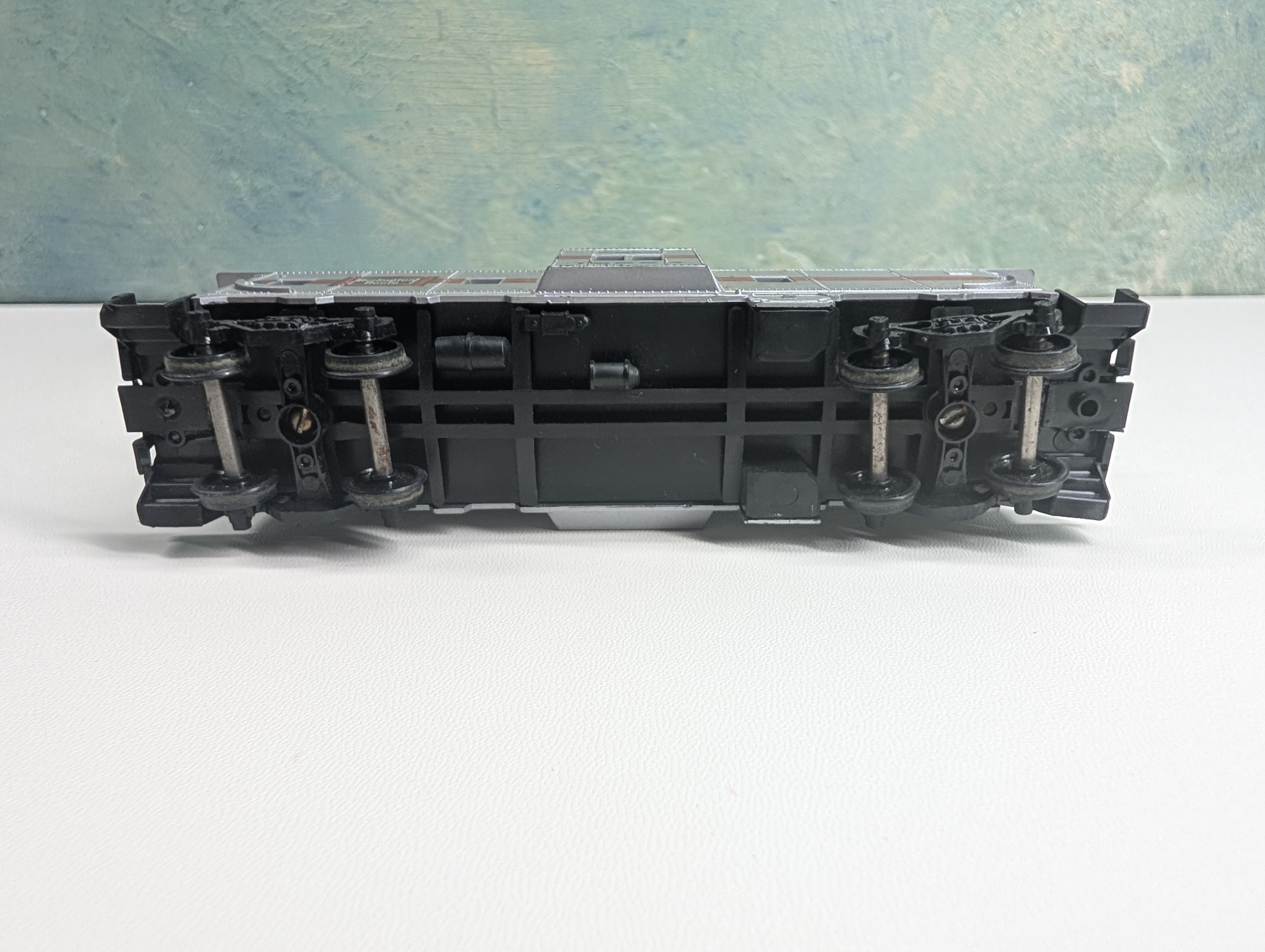 USED Athearn HO Scale Bay Window Caboose Burlington CB&Q #13520