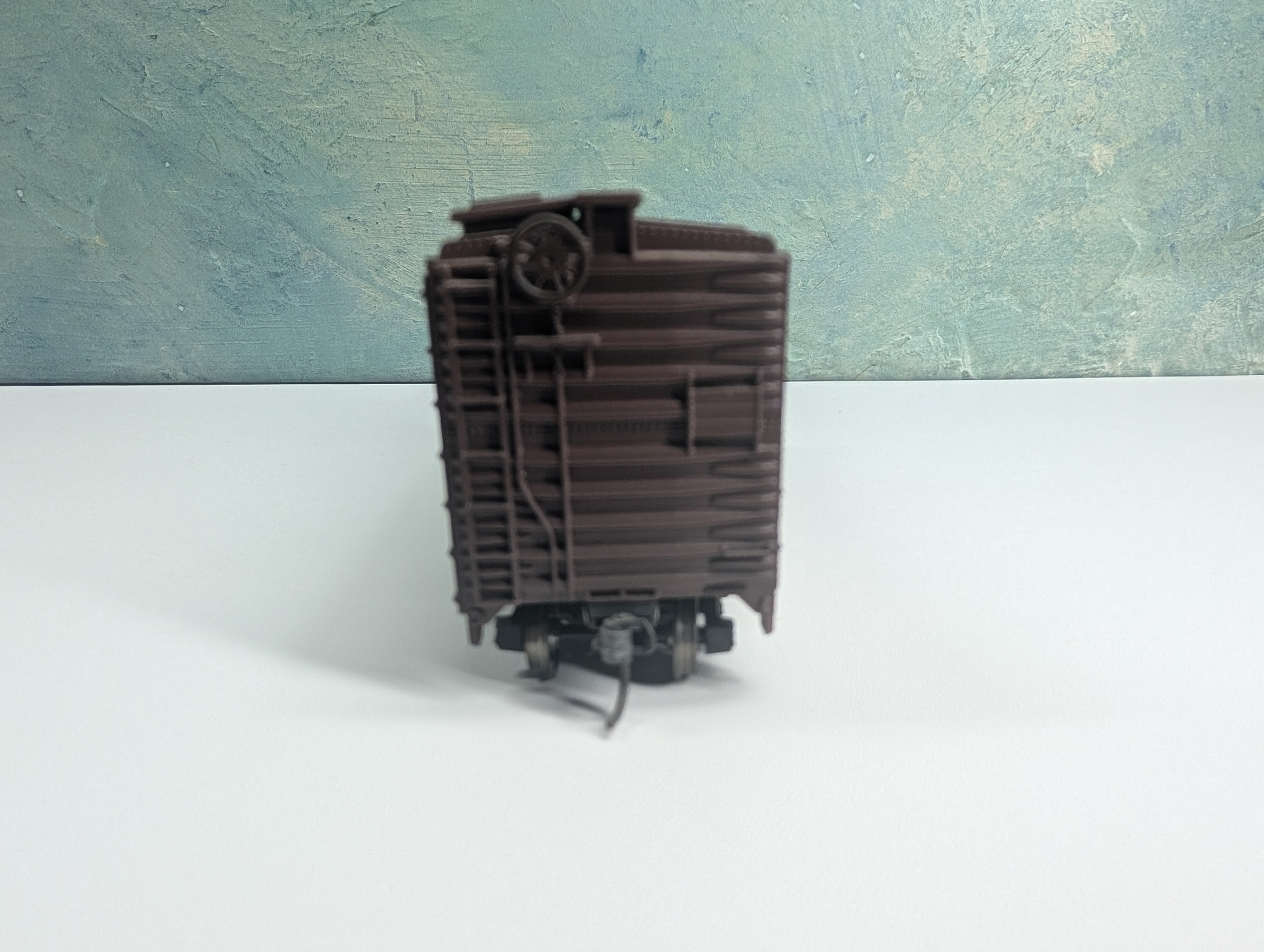 USED Athearn HO Scale Beautifully Weathered 40' Box Car Great Northern GN #11582 Metal Wheels