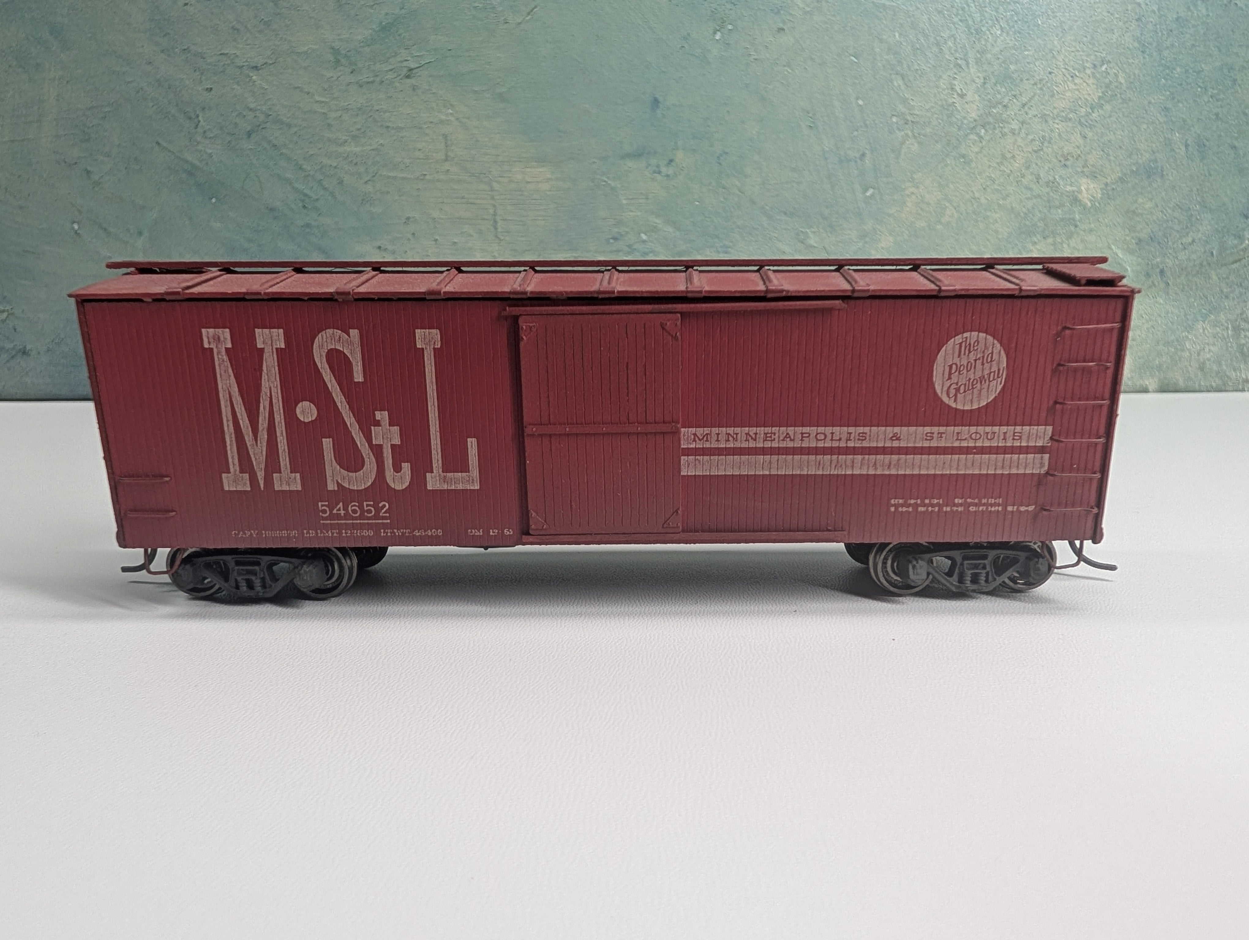 USED HO Scale Real Wood Wooden Box Car MStL #54652 Metal Wheels, Weathered