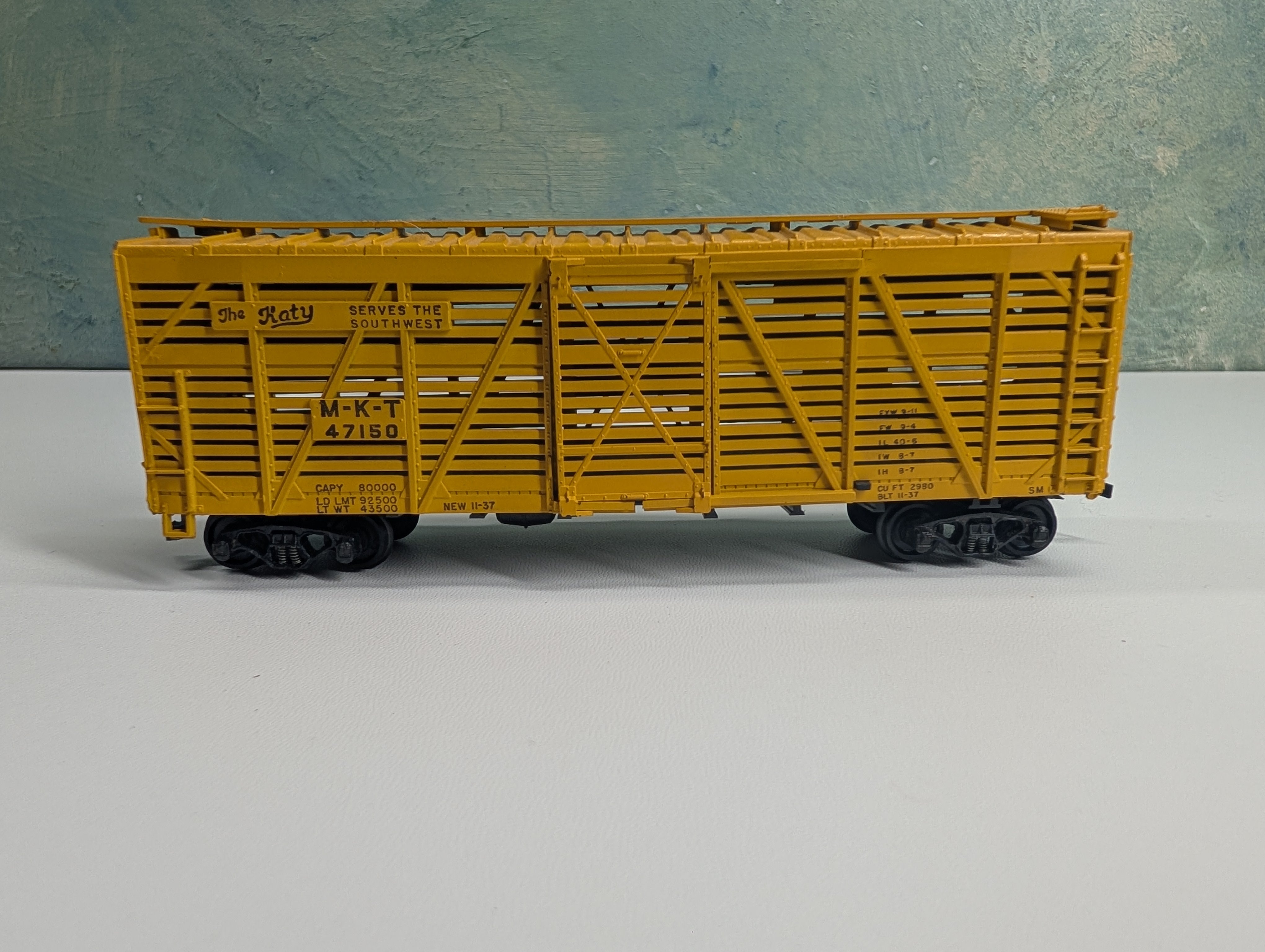 USED Athearn HO Scale Cattle Stock Car MKT #47150