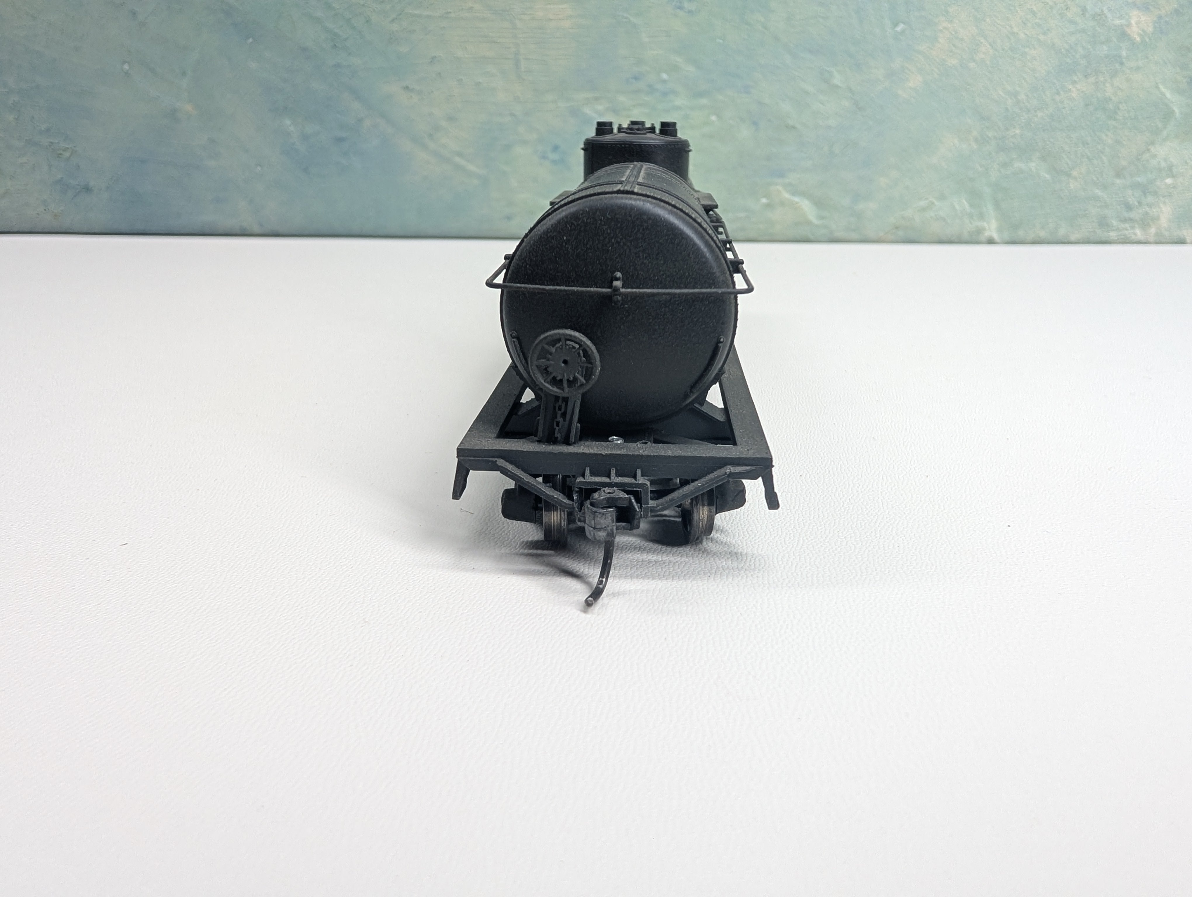 USED Athearn HO Scale Single Dome Tank Car Santa Fe ATSF #100801 Weathered, Metal Wheels